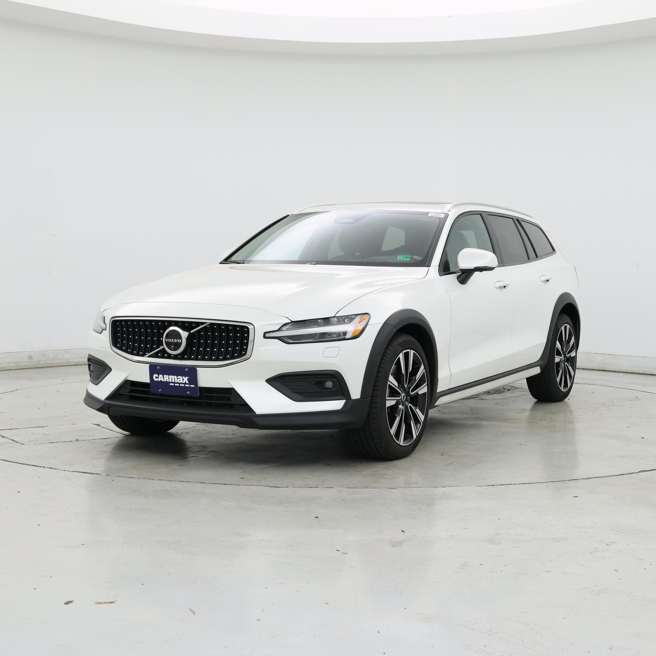 Thumbnail: 2025 Volvo S60 - 4