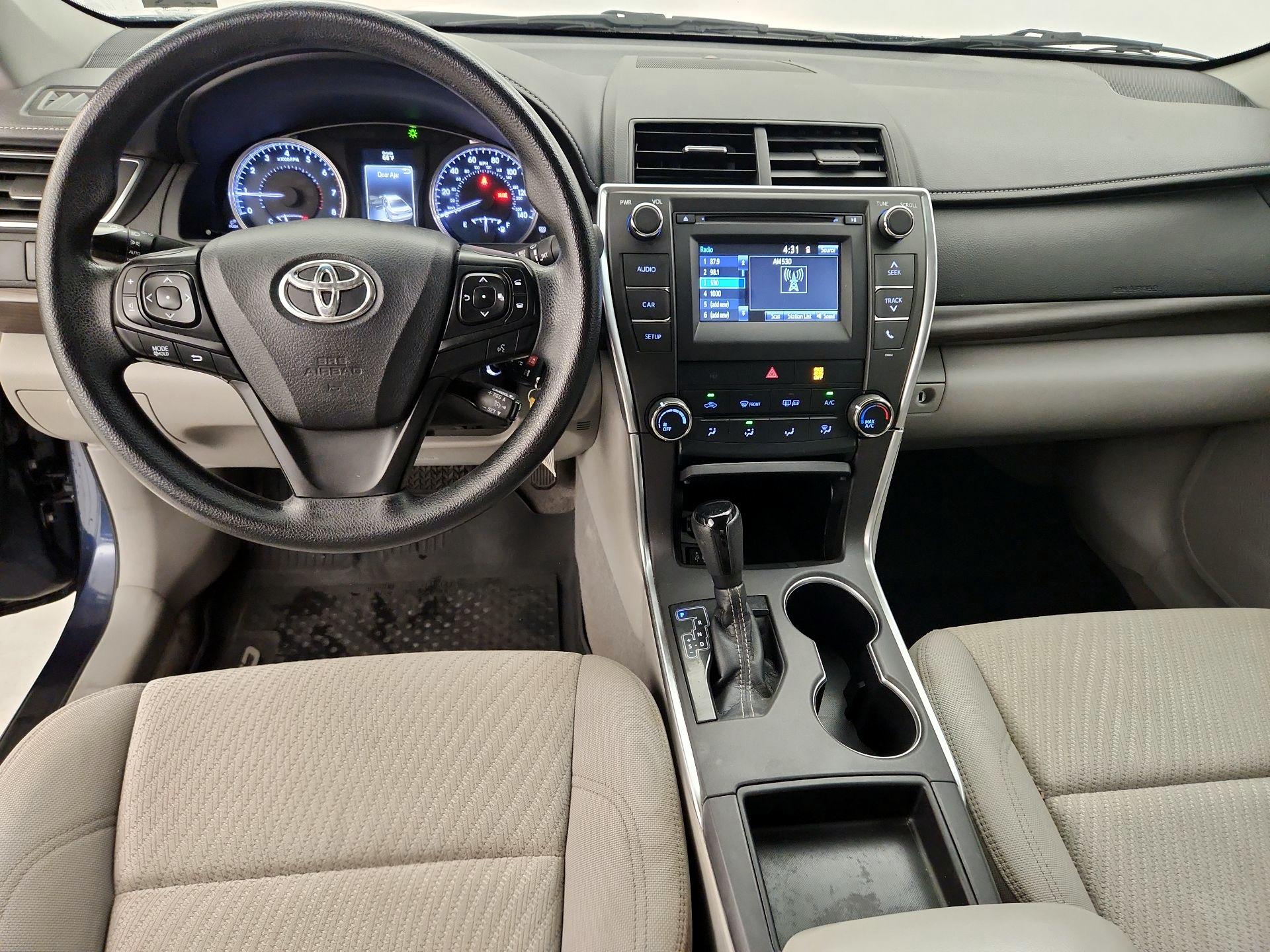 Thumbnail: 2016 Toyota Camry - 9