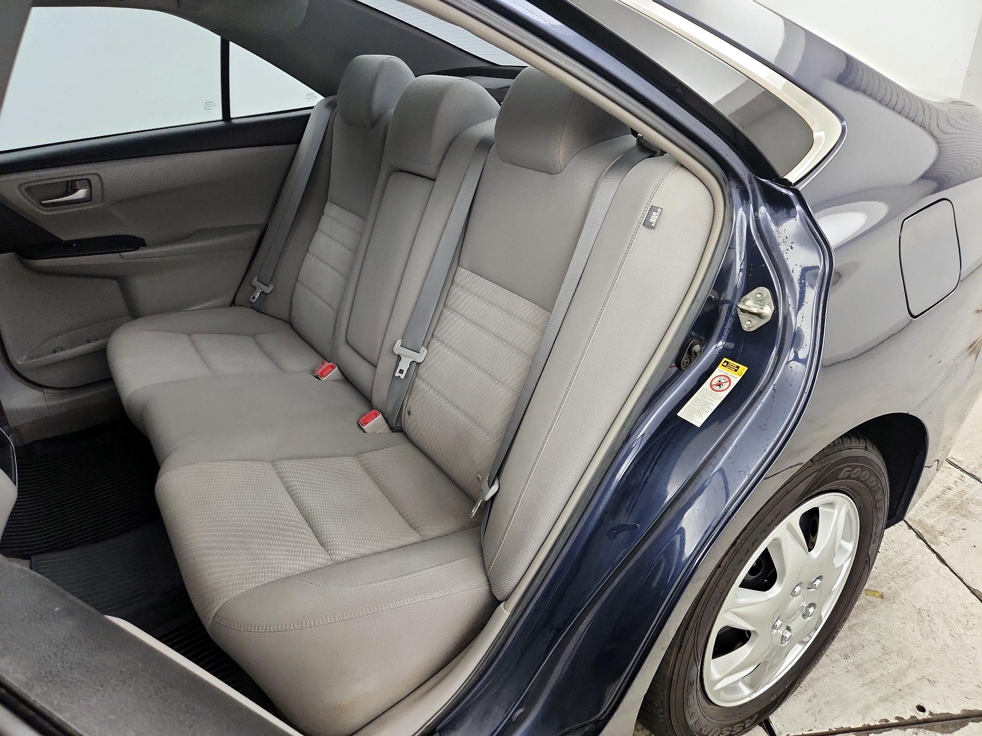 Thumbnail: 2016 Toyota Camry - 19