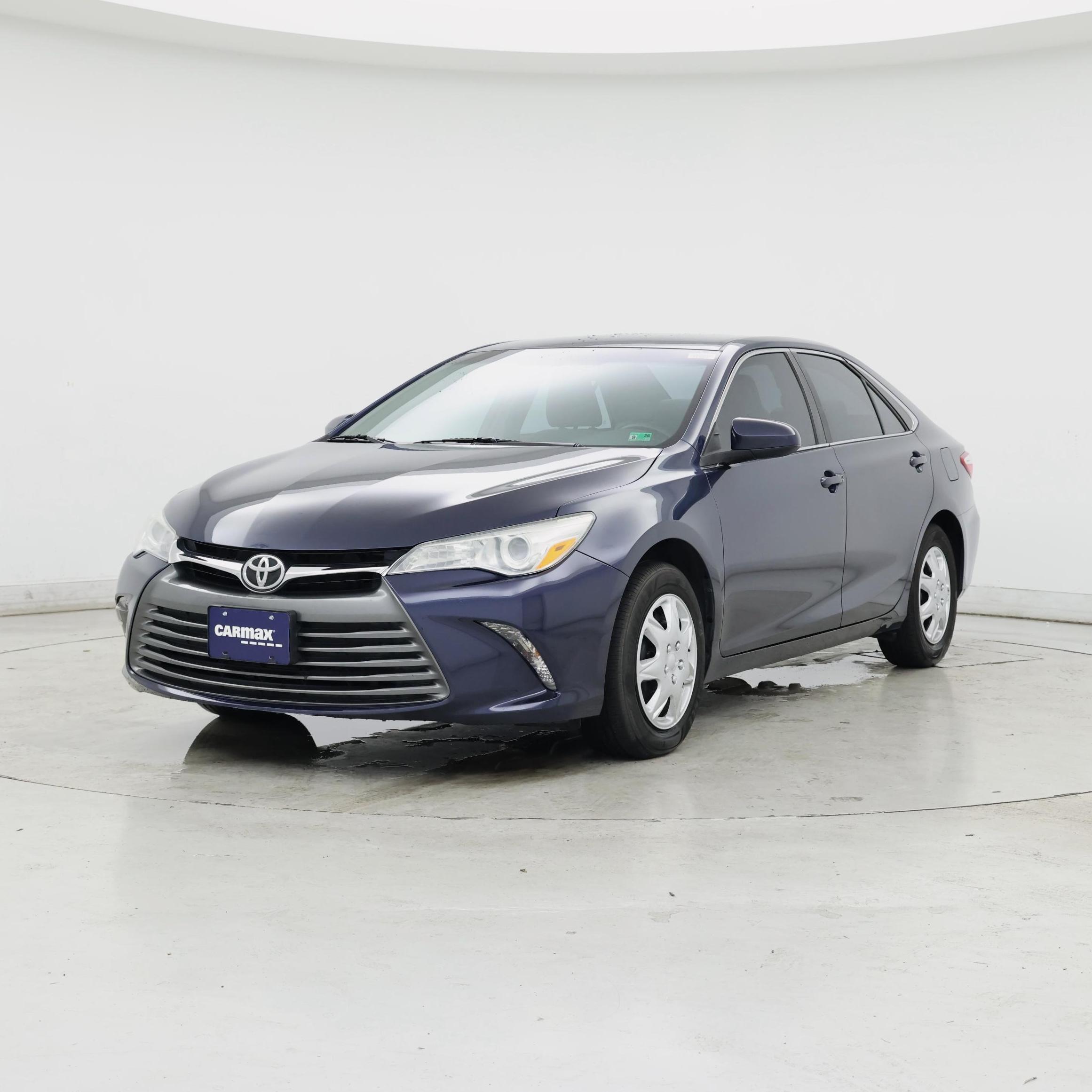 Thumbnail: 2016 Toyota Camry - 4