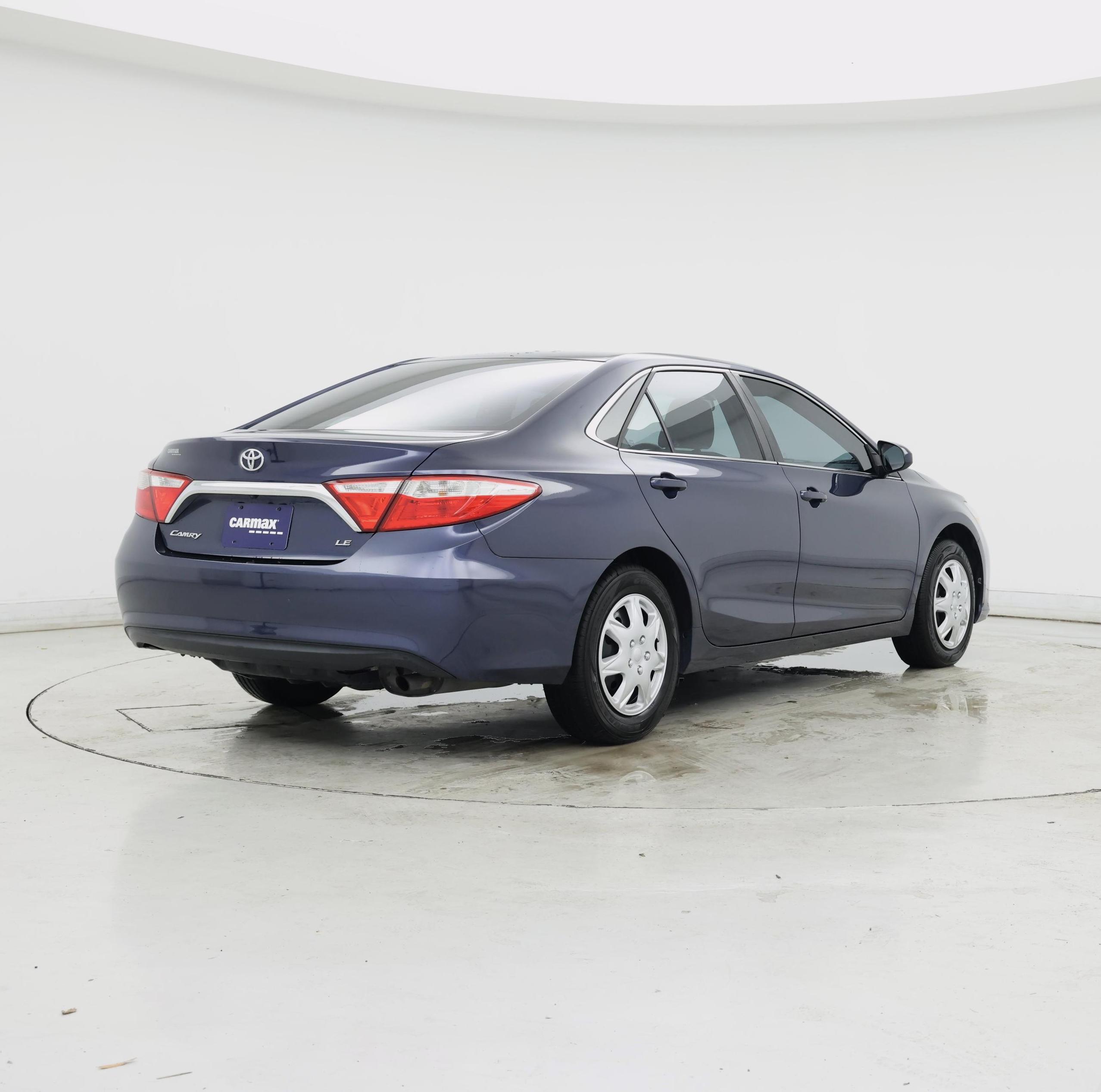 Thumbnail: 2016 Toyota Camry - 8