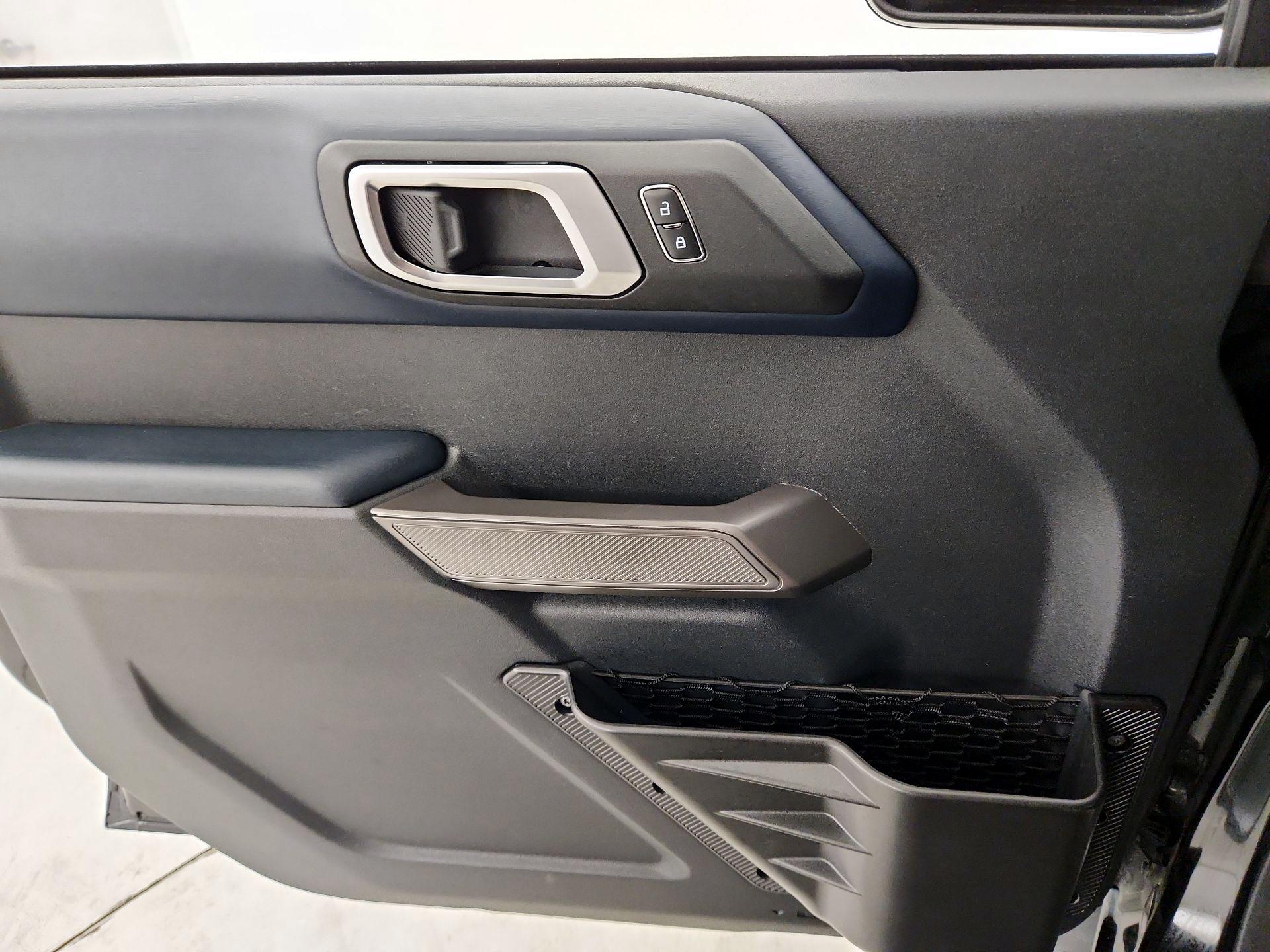 Thumbnail: 2023 Ford Bronco - 12