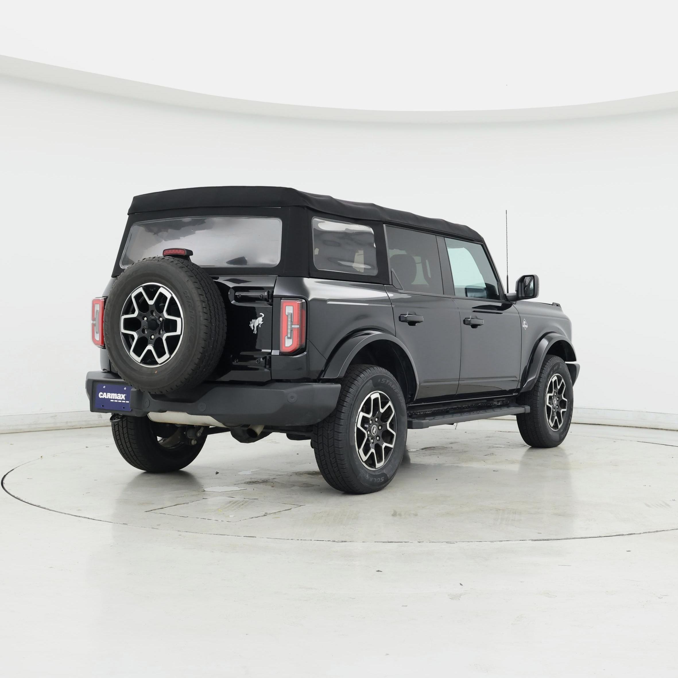 Thumbnail: 2023 Ford Bronco - 8