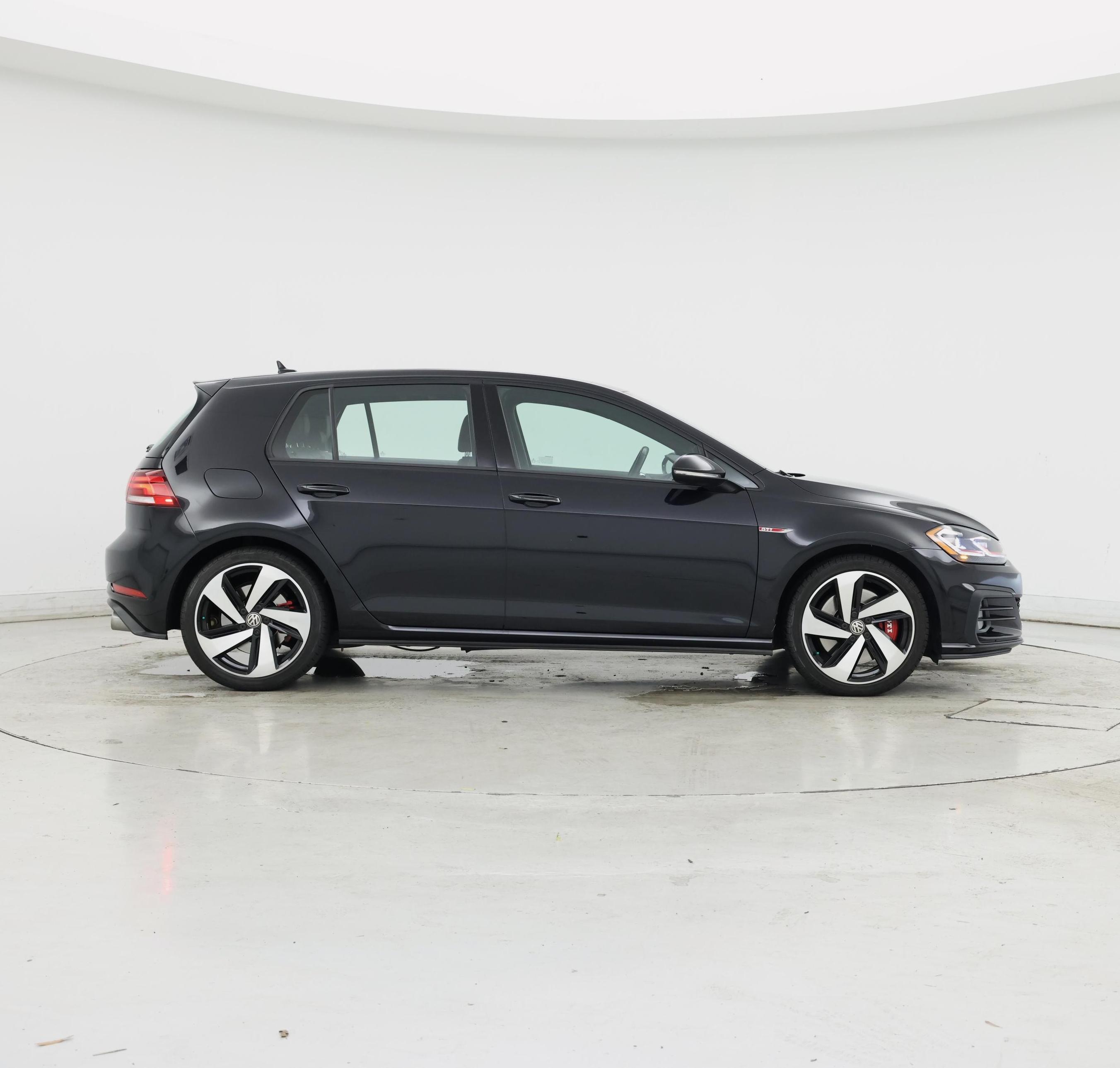 Thumbnail: 2020 Volkswagen Golf - 7