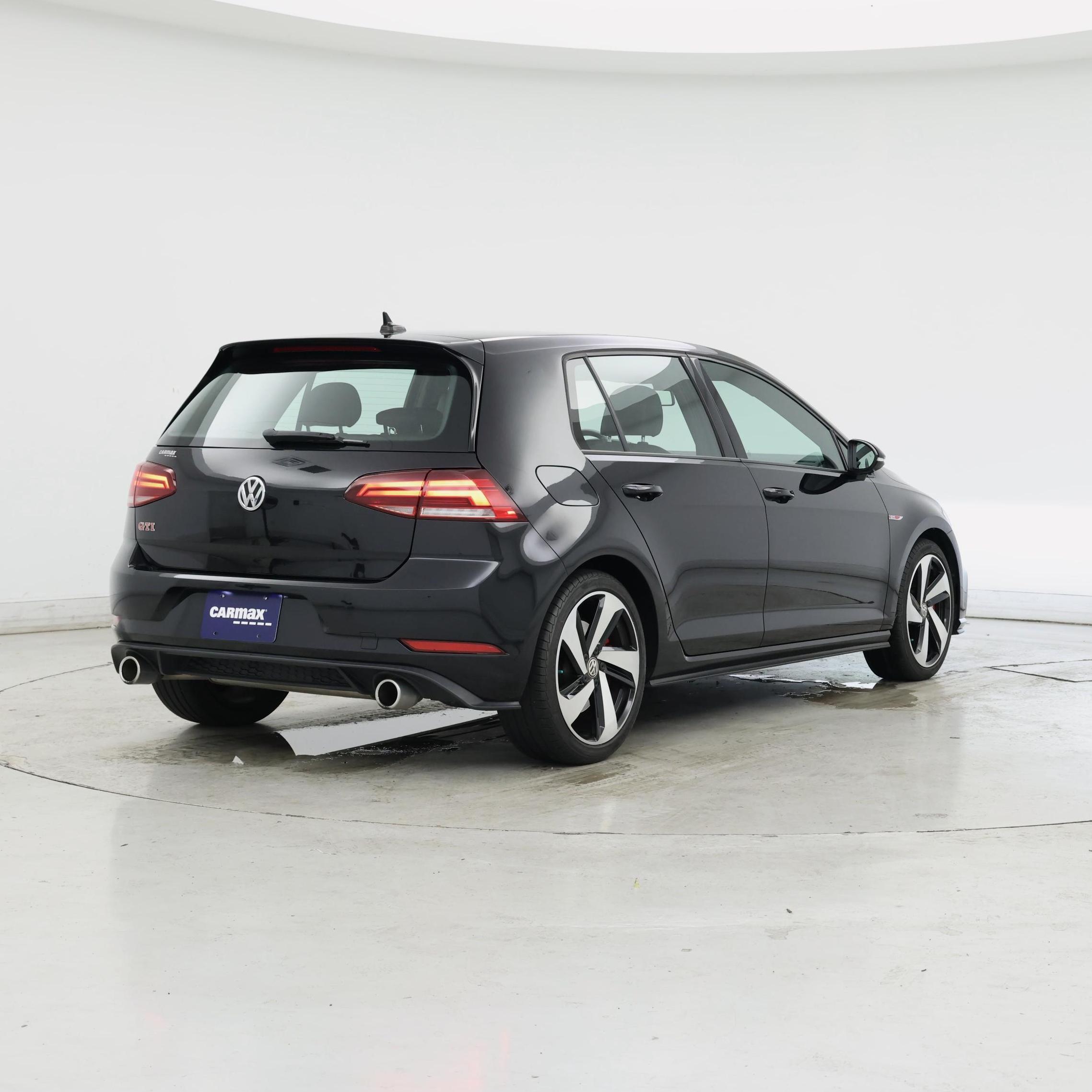Thumbnail: 2020 Volkswagen Golf - 8