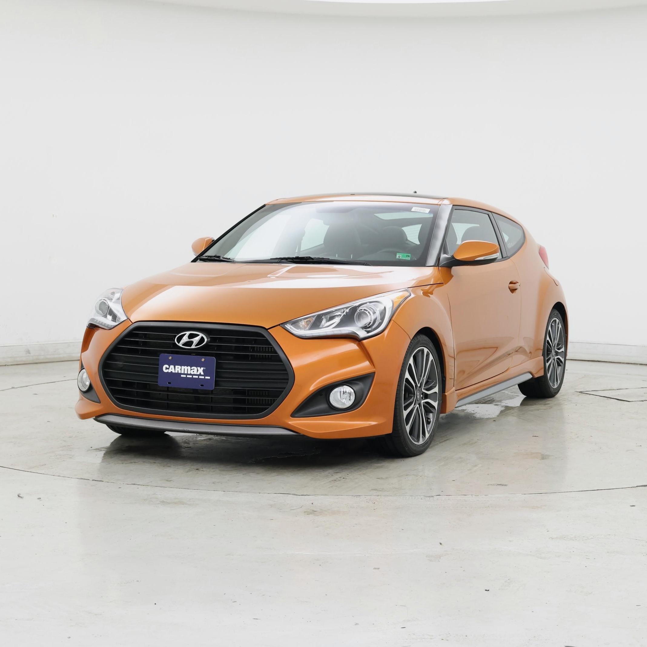 Thumbnail: 2016 Hyundai Veloster - 4