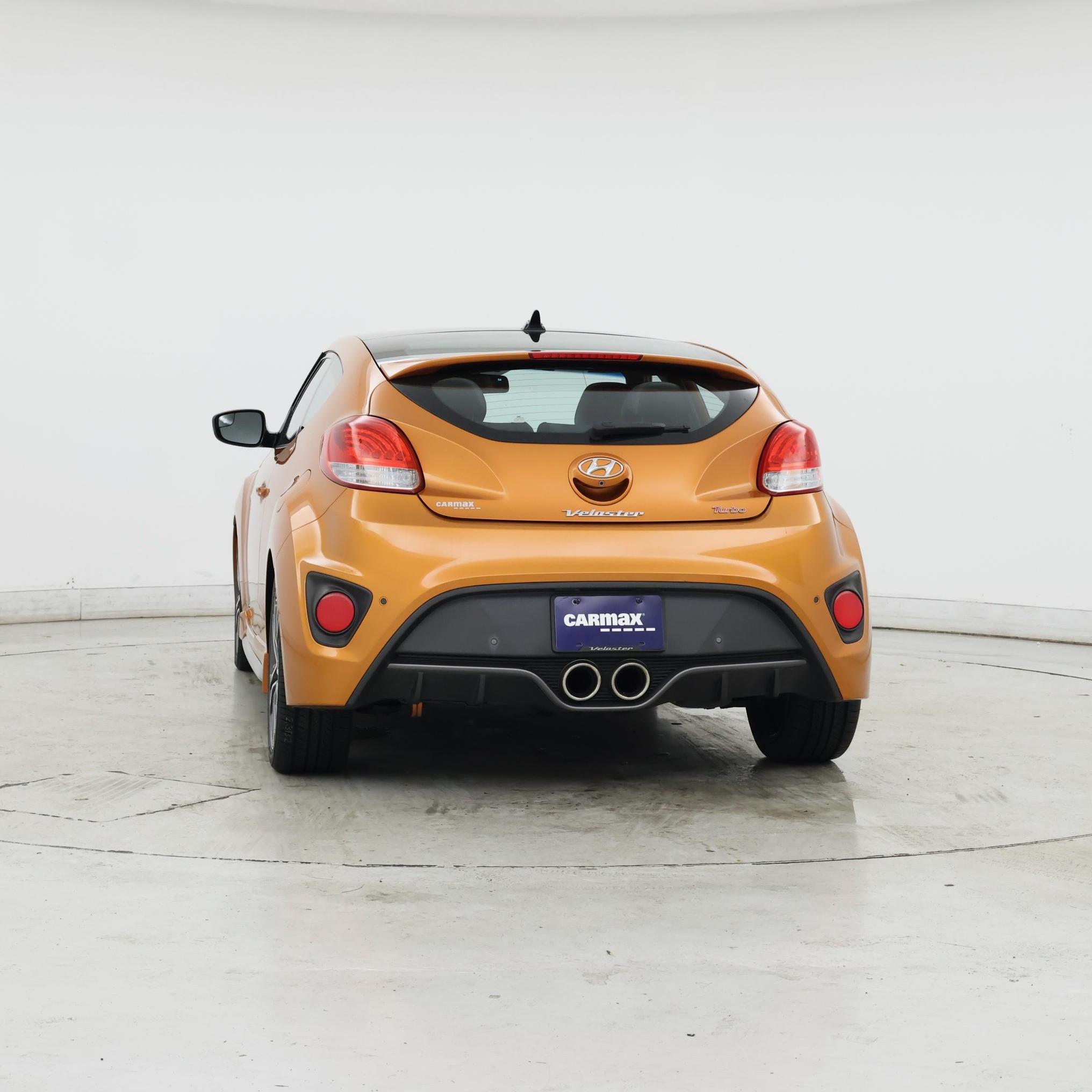 Thumbnail: 2016 Hyundai Veloster - 6