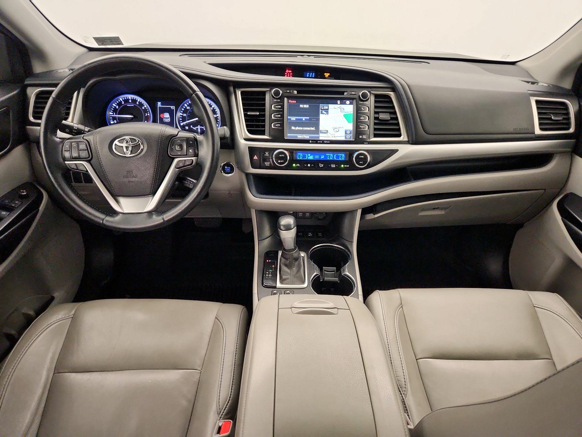 Thumbnail: 2017 Toyota Highlander - 9