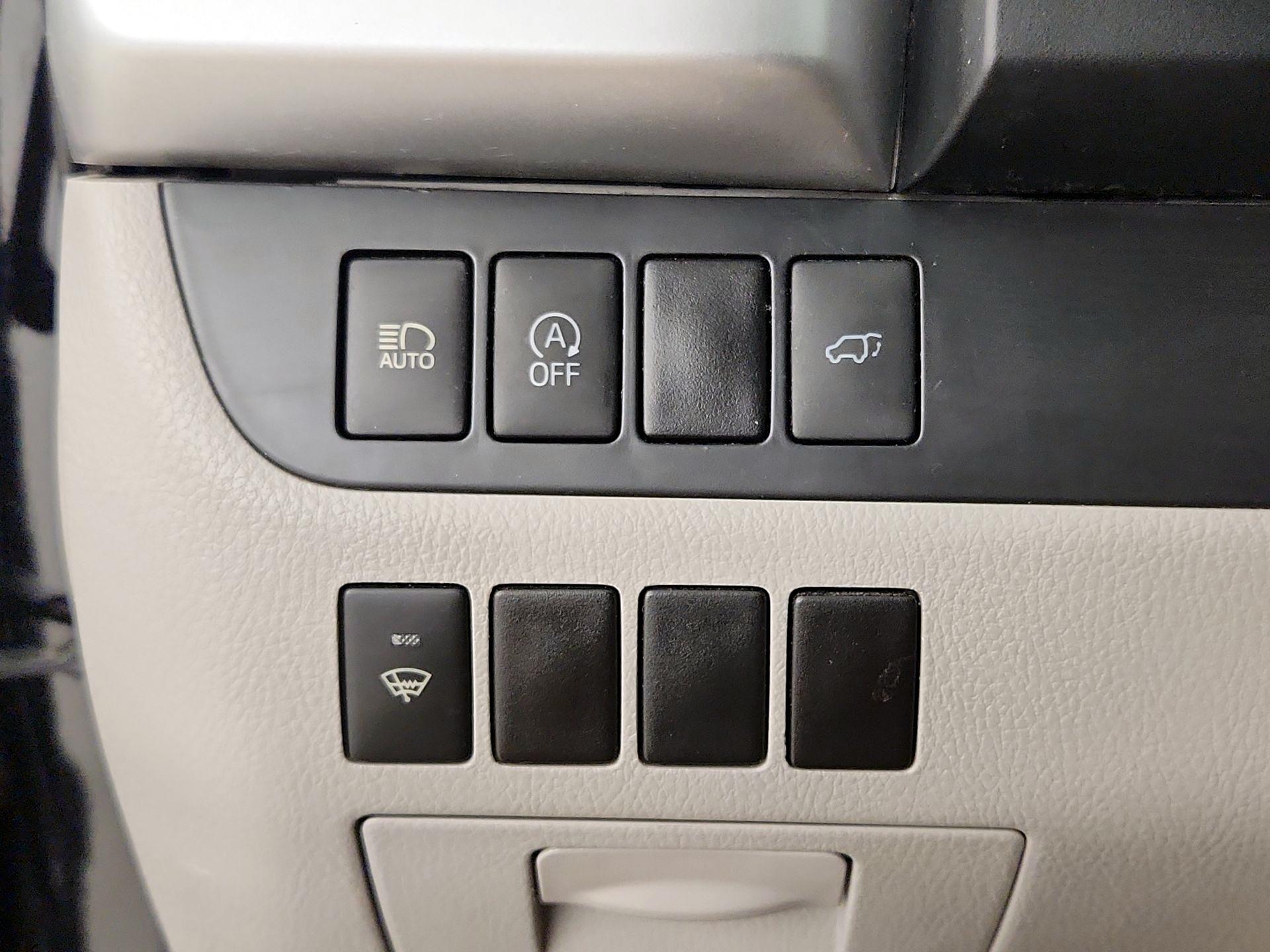 Thumbnail: 2017 Toyota Highlander - 13
