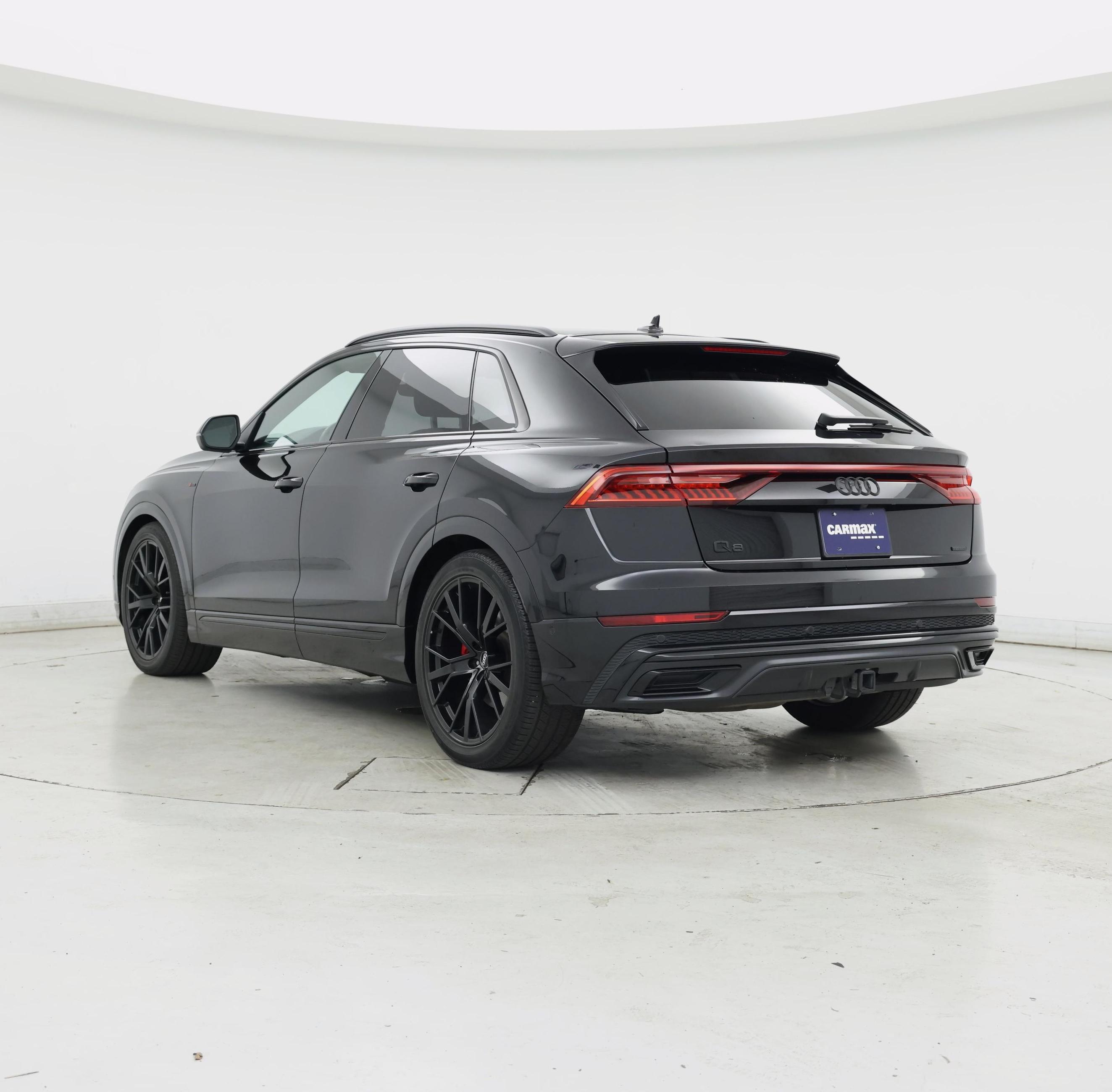 Thumbnail: 2019 Audi Q8 - 2