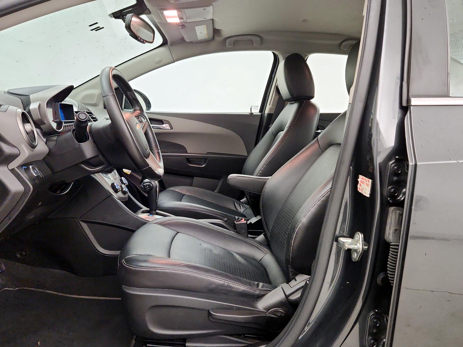 Thumbnail: 2016 Chevrolet Sonic - 11