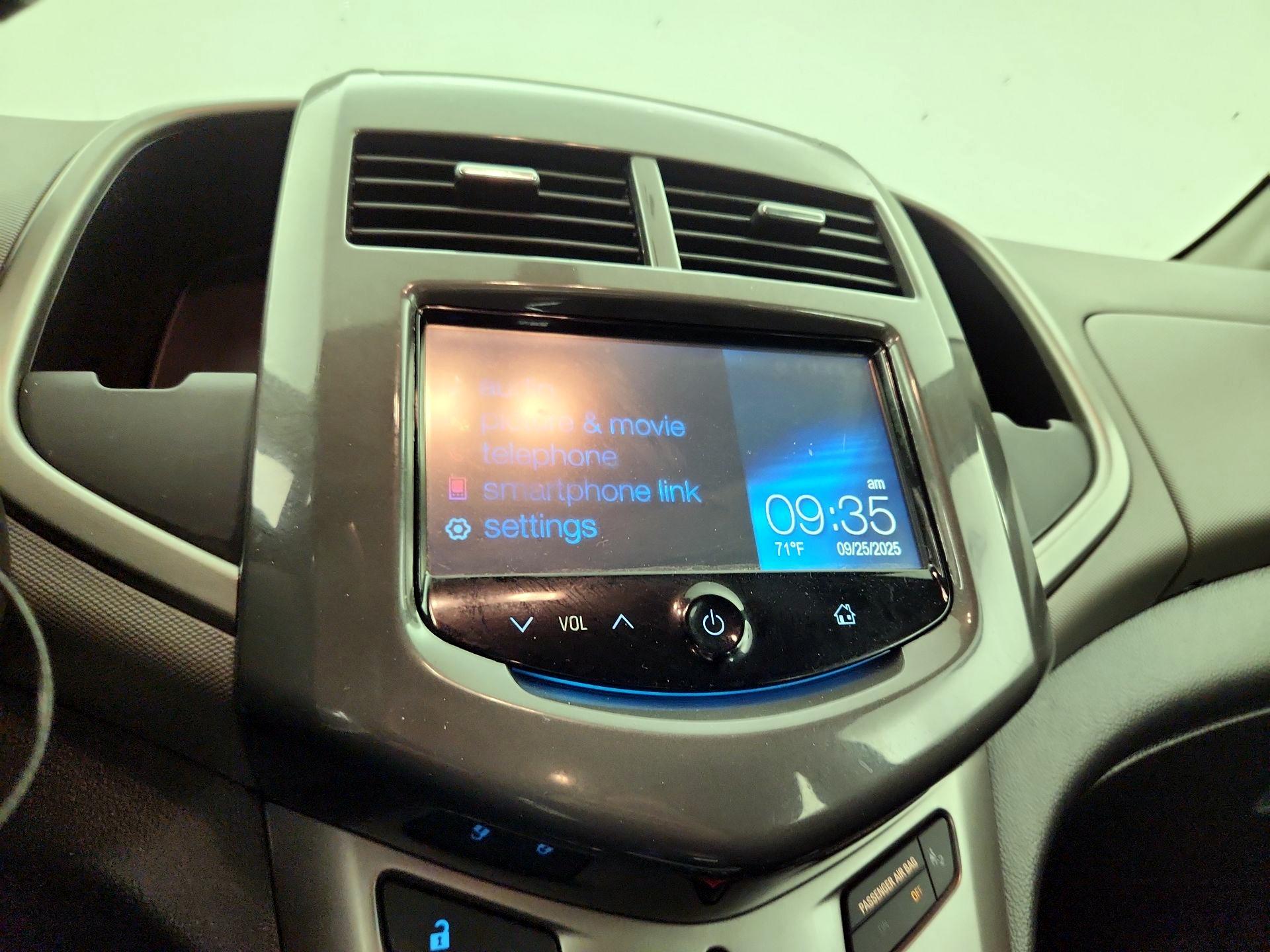 Thumbnail: 2016 Chevrolet Sonic - 14