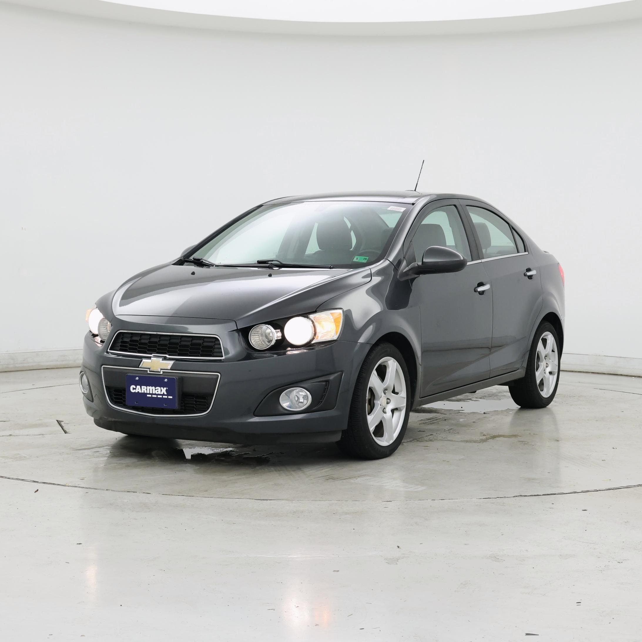 Thumbnail: 2016 Chevrolet Sonic - 4