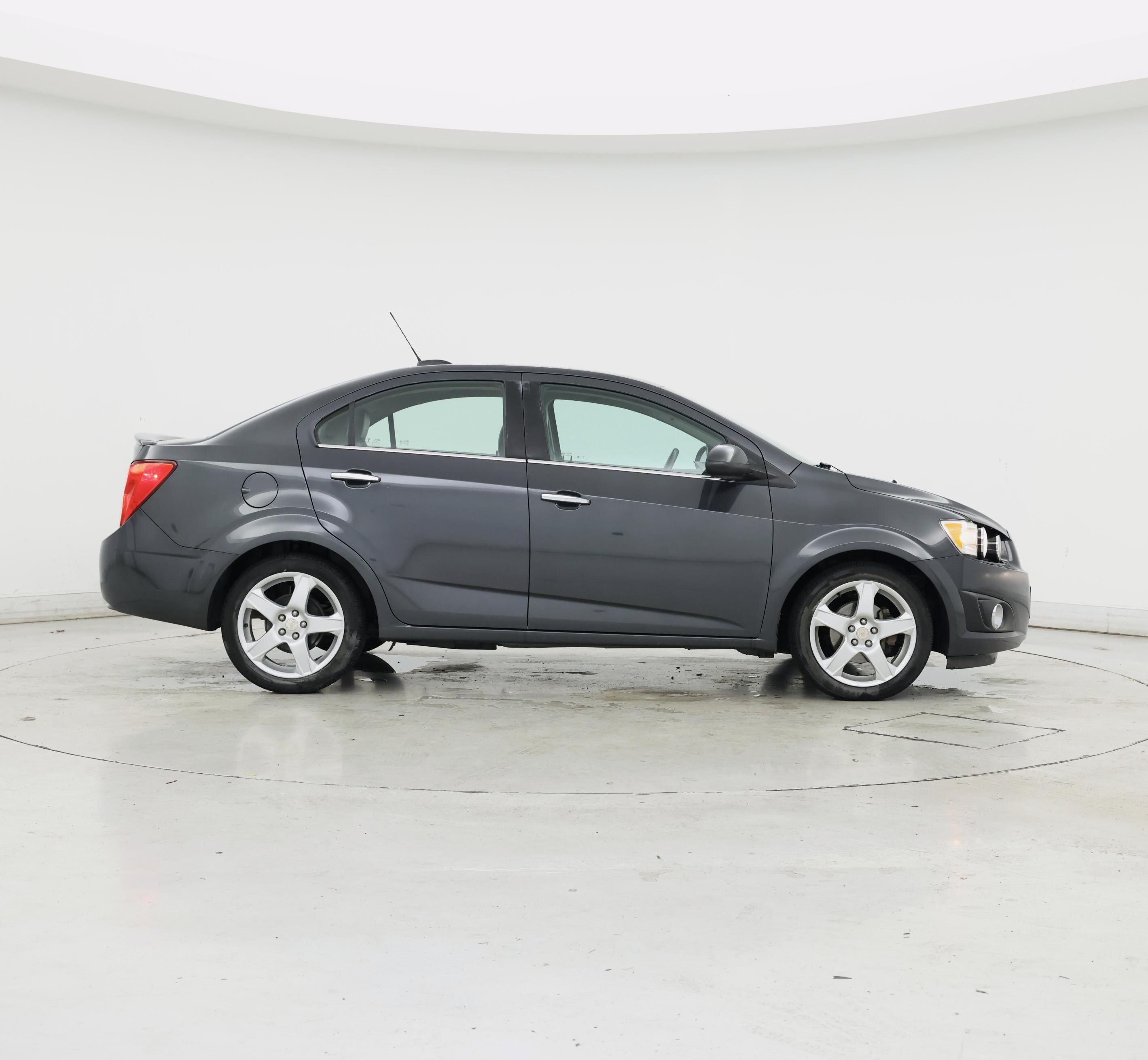 Thumbnail: 2016 Chevrolet Sonic - 7