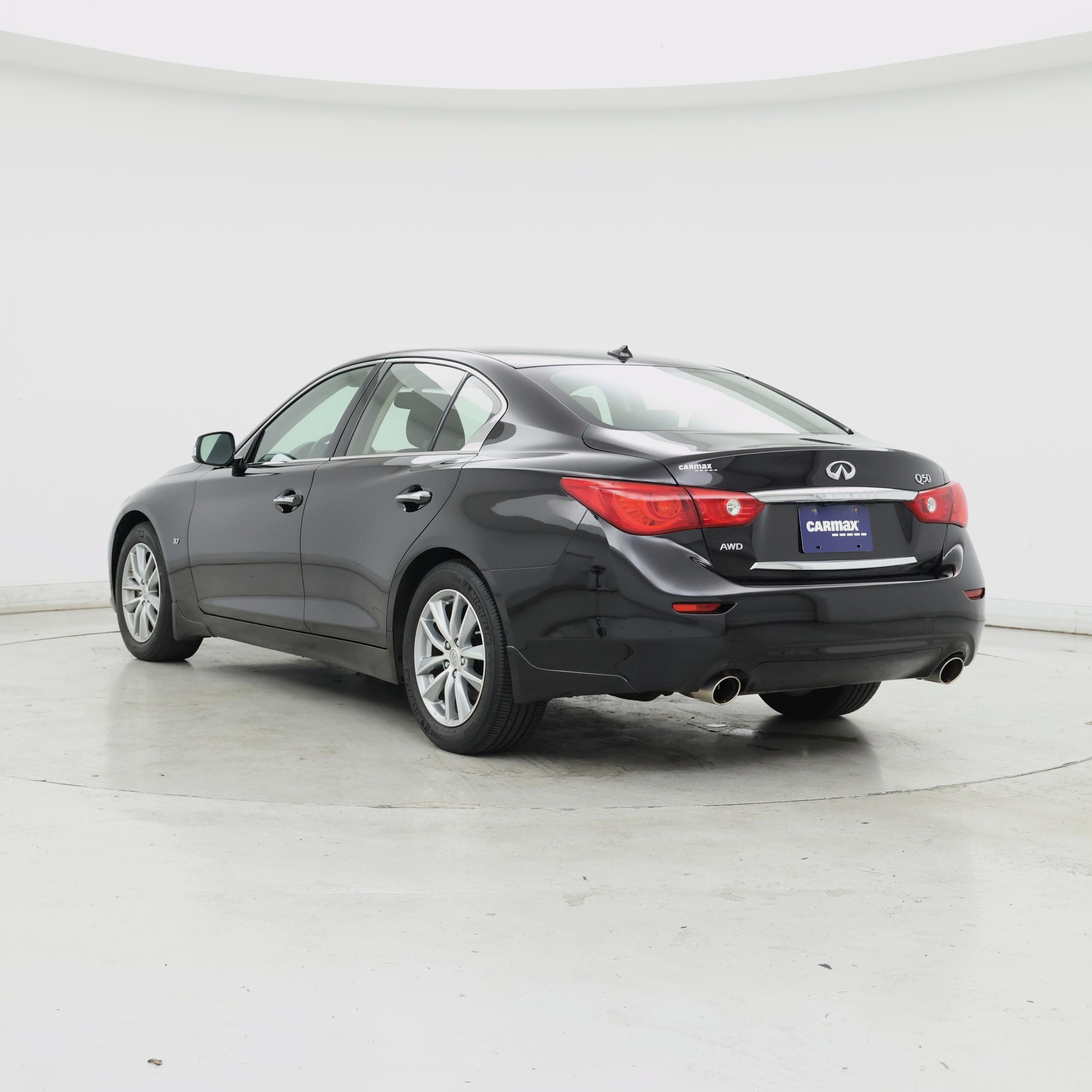 Thumbnail: 2014 INFINITI Q50 - 2