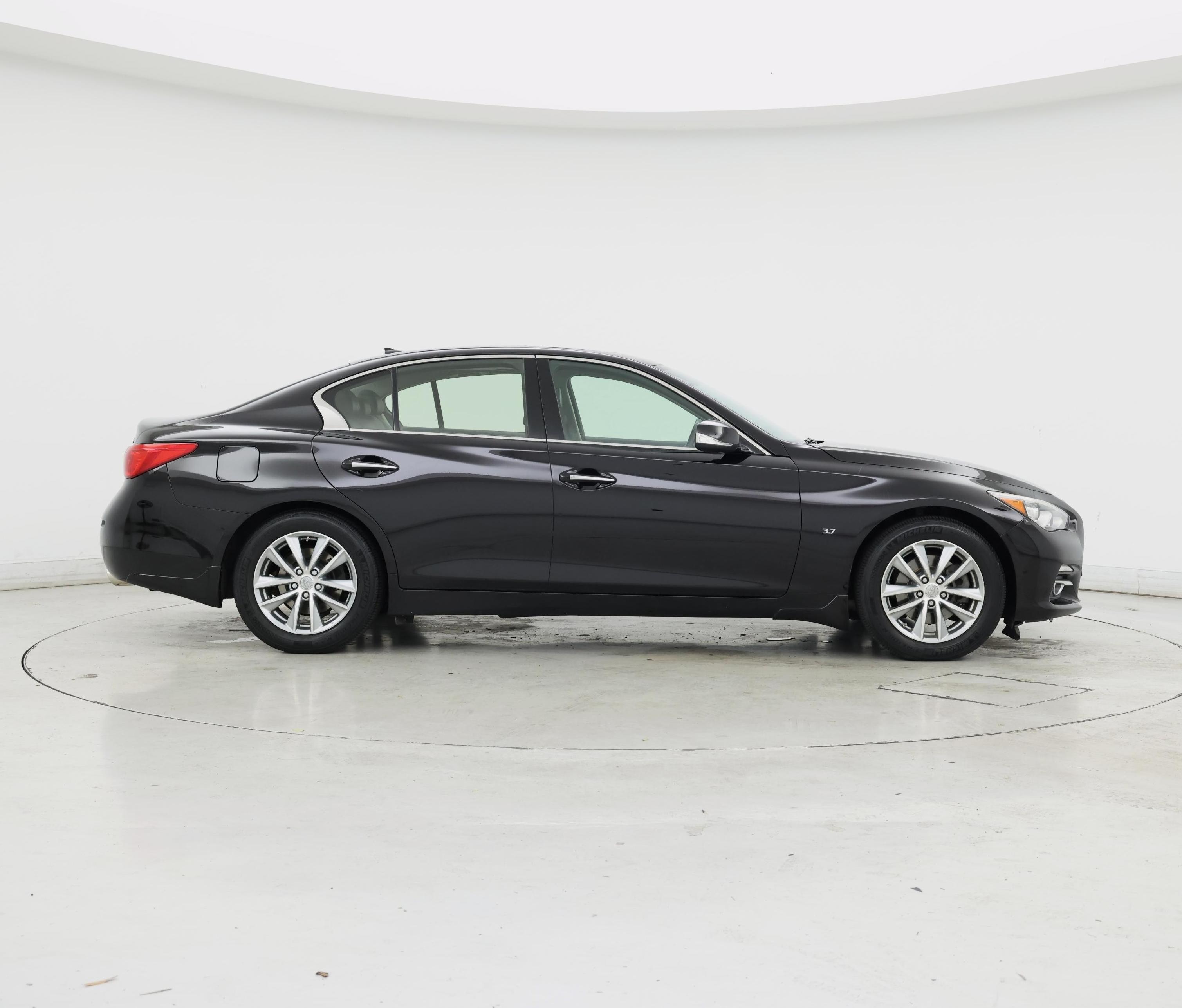 Thumbnail: 2014 INFINITI Q50 - 7