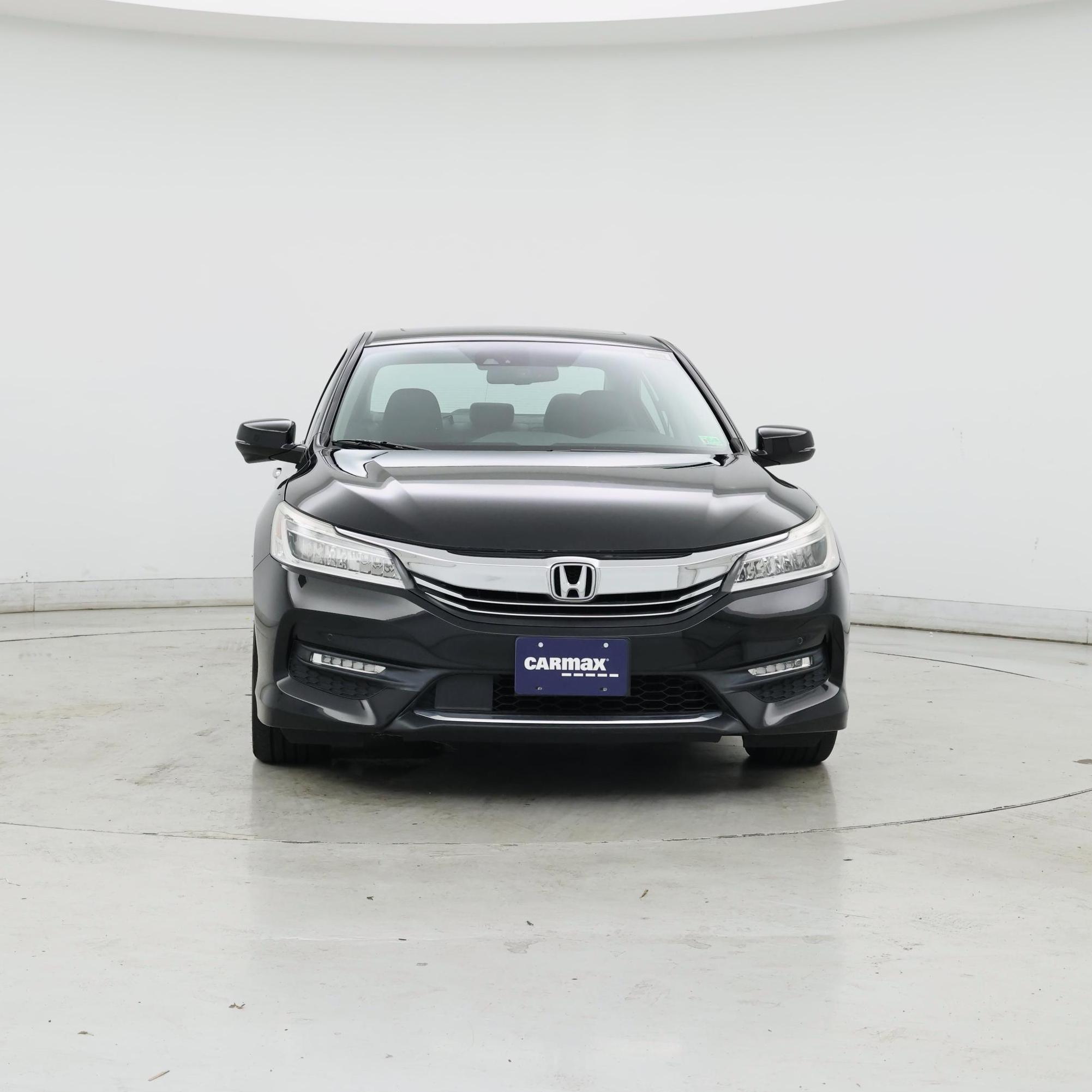 Thumbnail: 2017 Honda Accord - 5