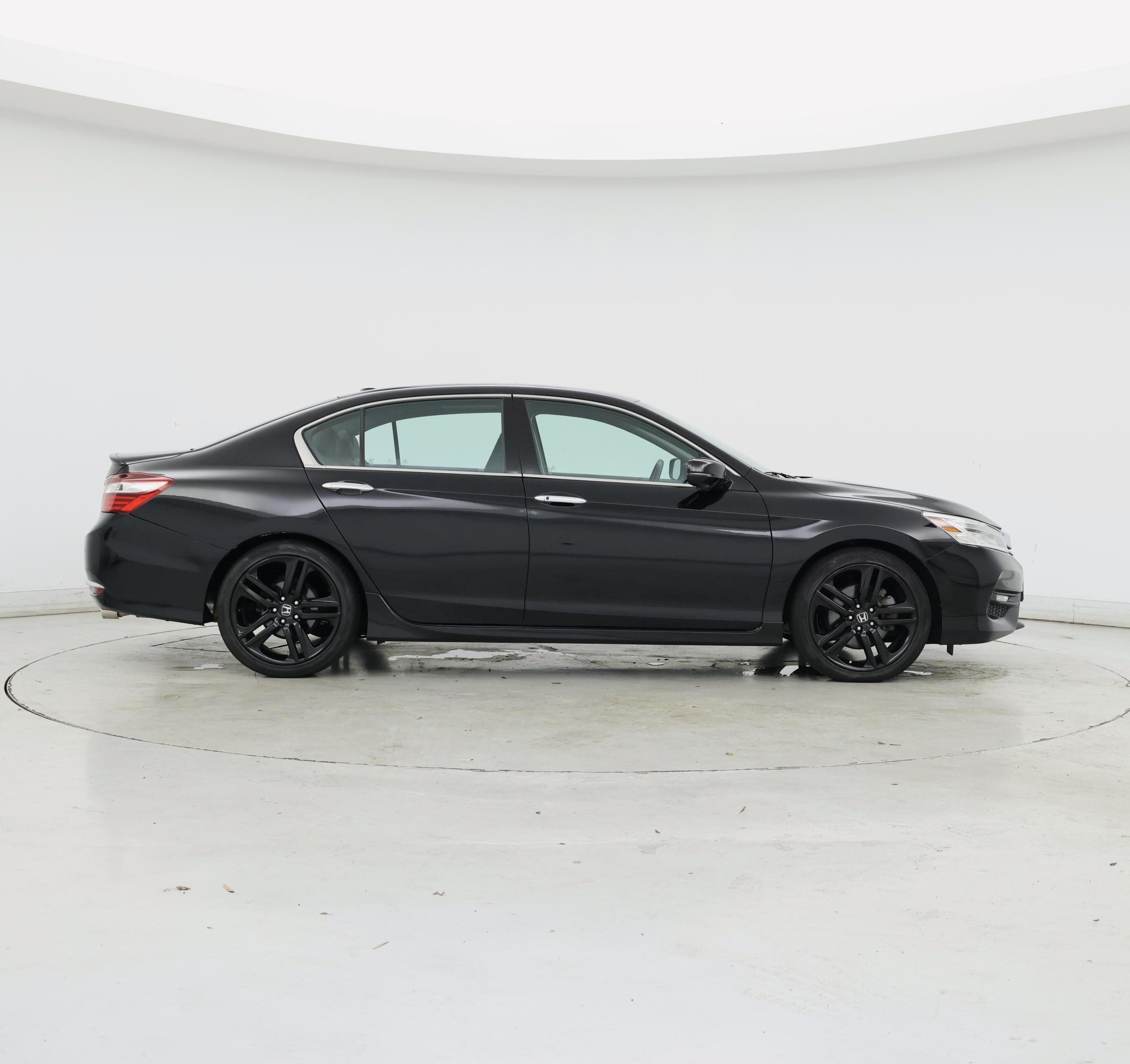 Thumbnail: 2017 Honda Accord - 7