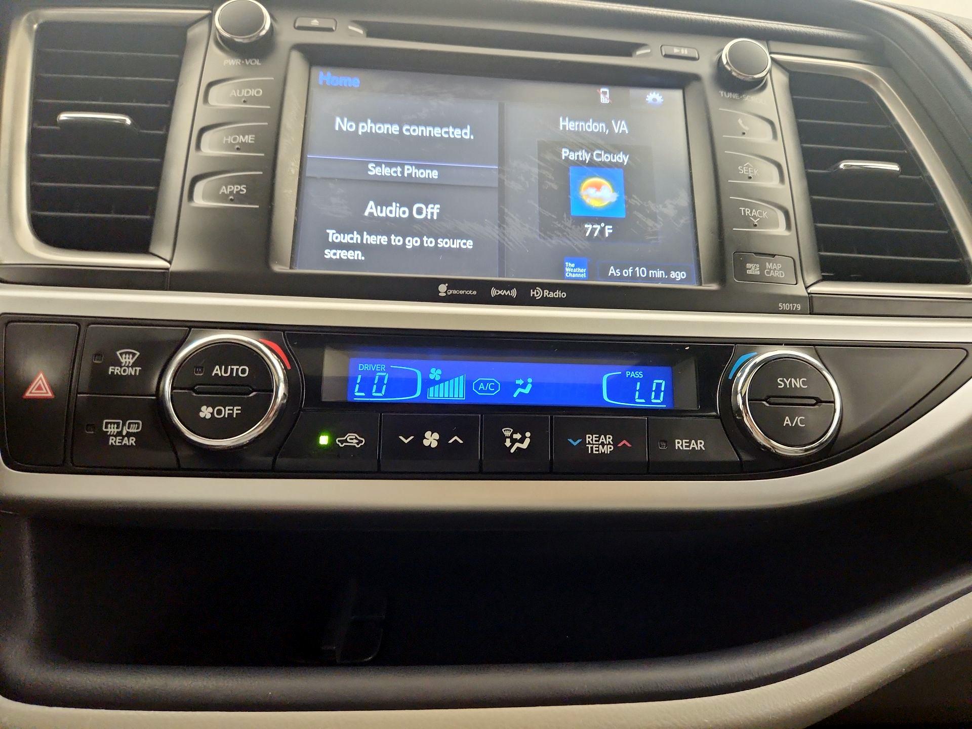 Thumbnail: 2018 Toyota Highlander - 17