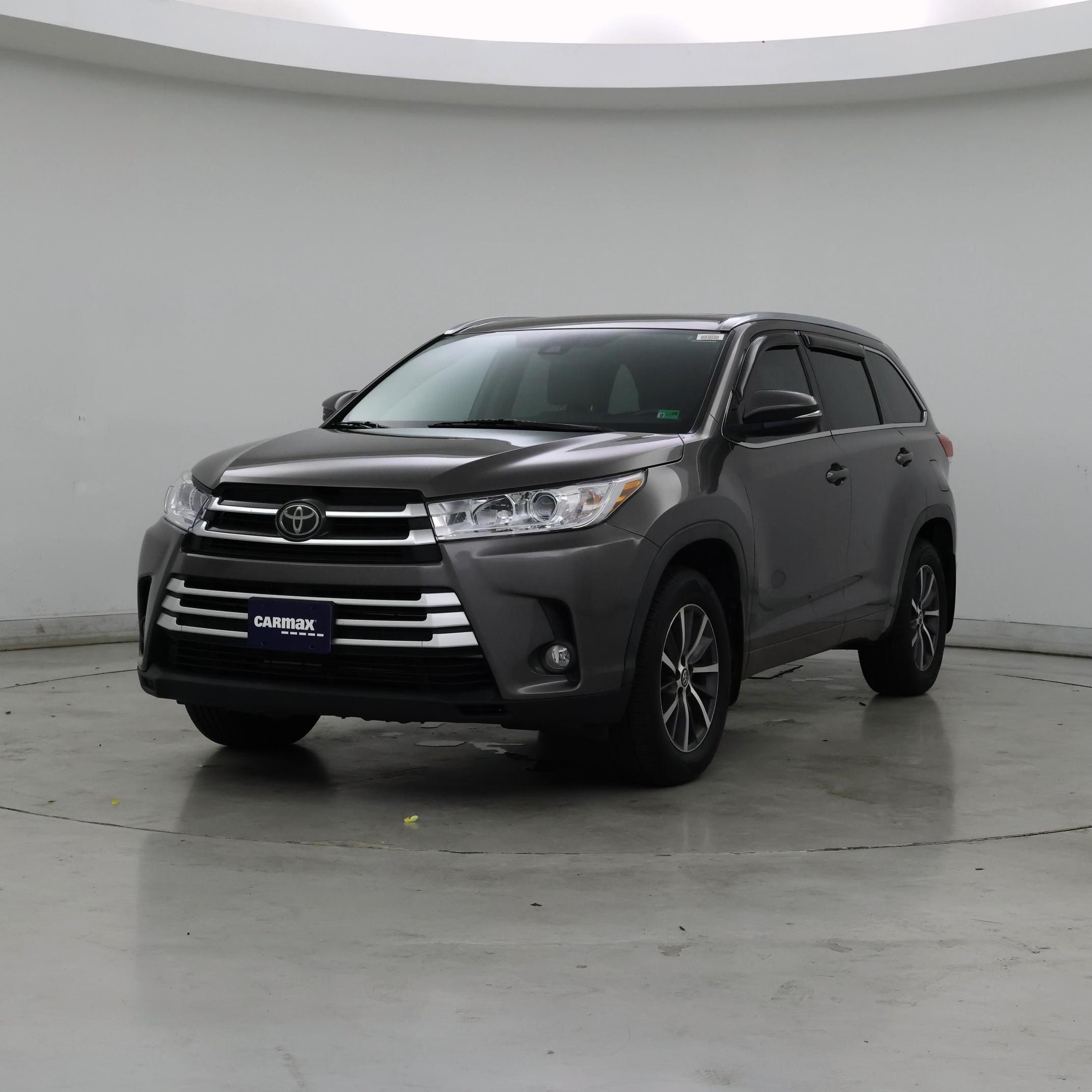 Thumbnail: 2018 Toyota Highlander - 4