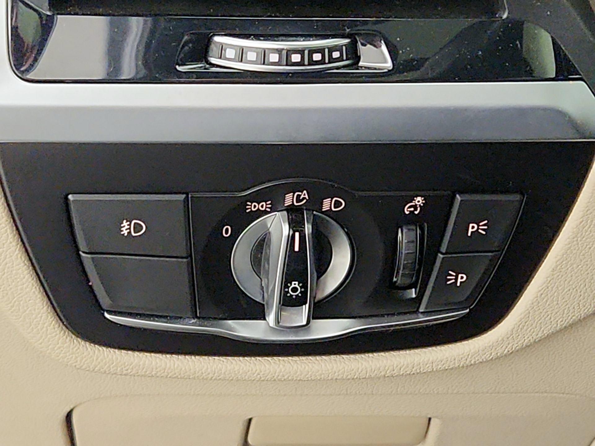 Thumbnail: 2019 BMW X3 - 13