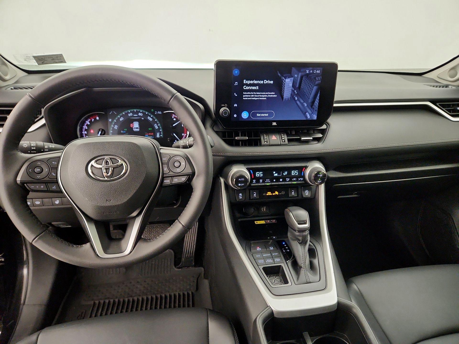 Thumbnail: 2024 Toyota RAV4 - 9
