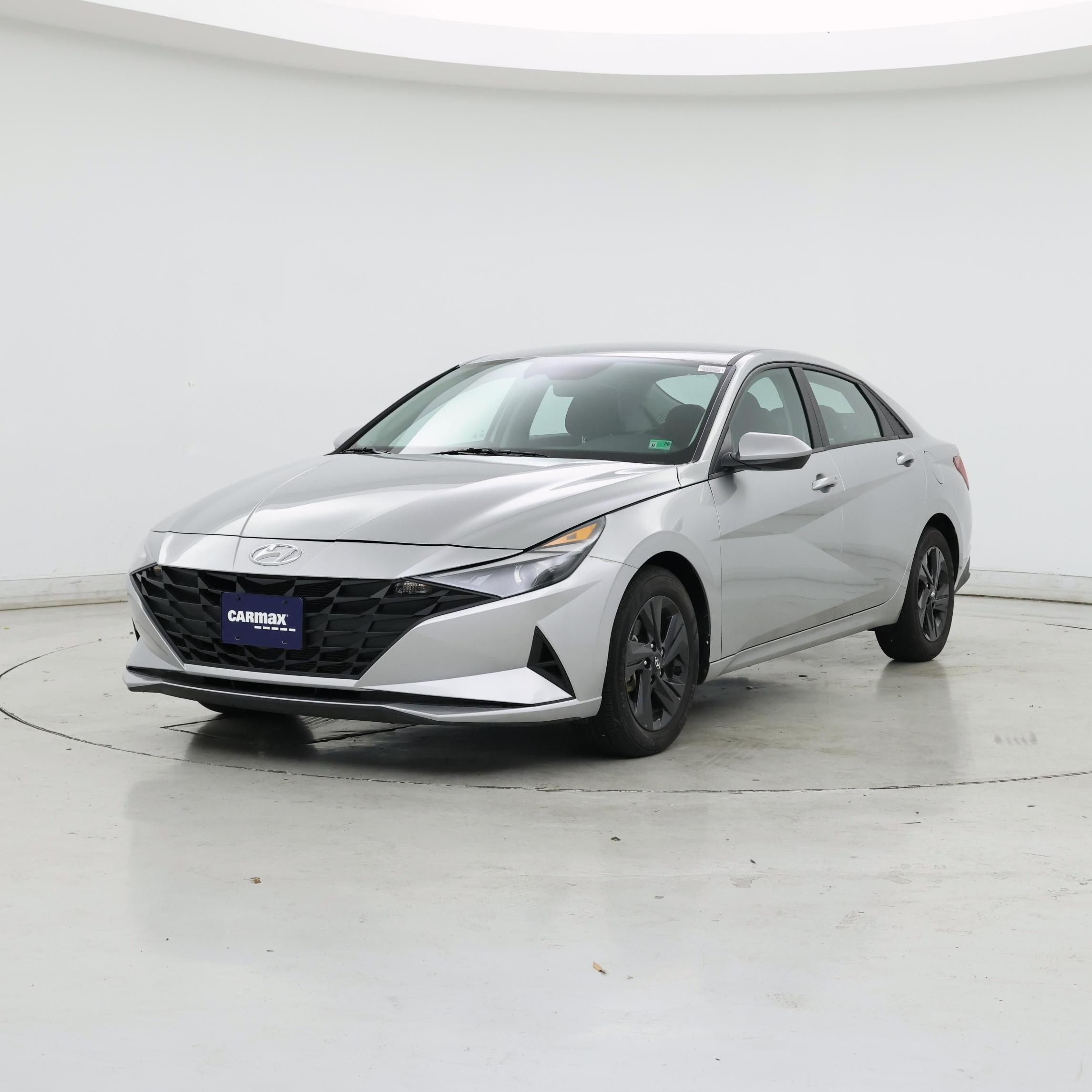 Thumbnail: 2022 Hyundai Elantra - 4
