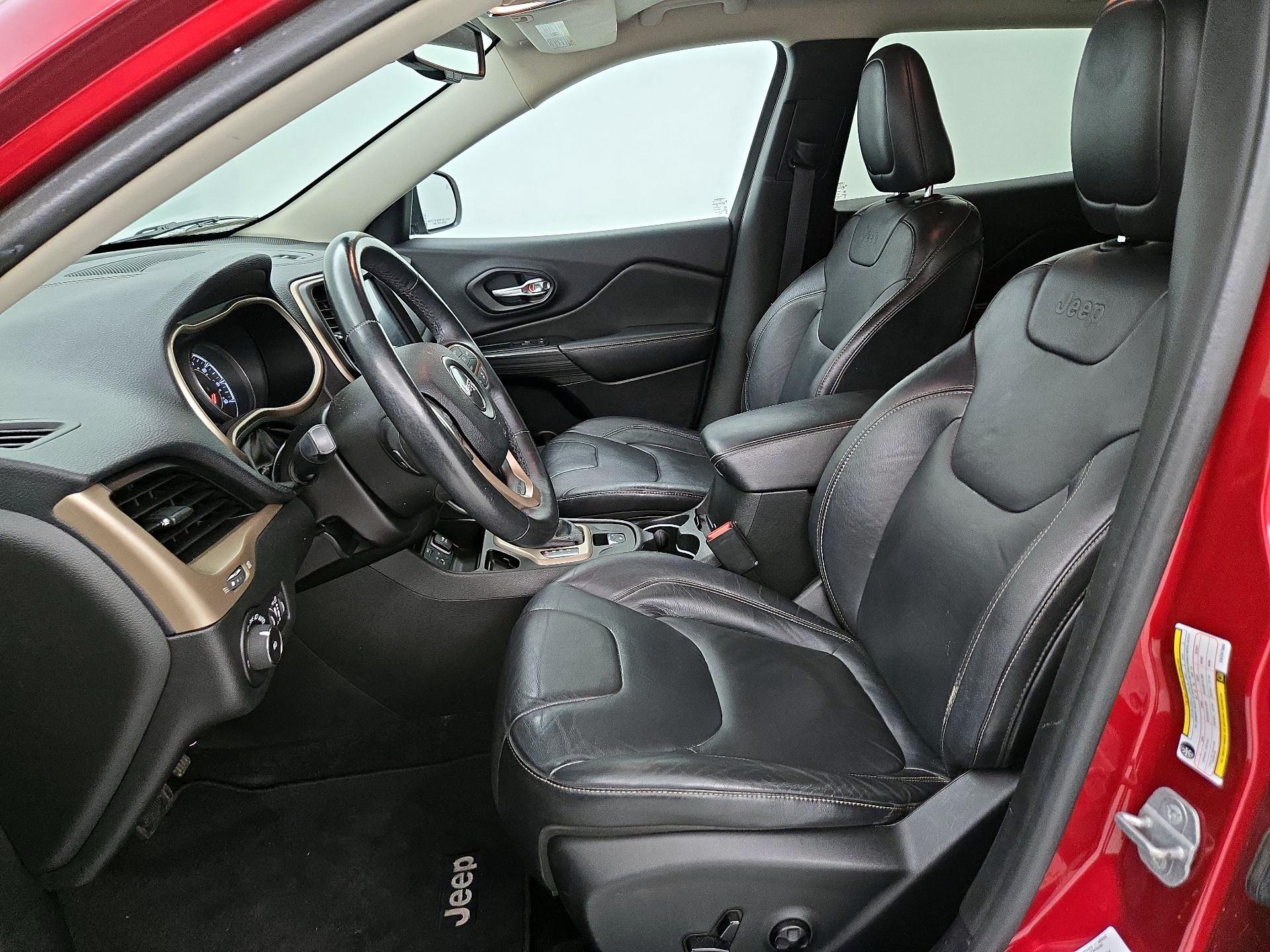 Thumbnail: 2014 Jeep Cherokee - 11