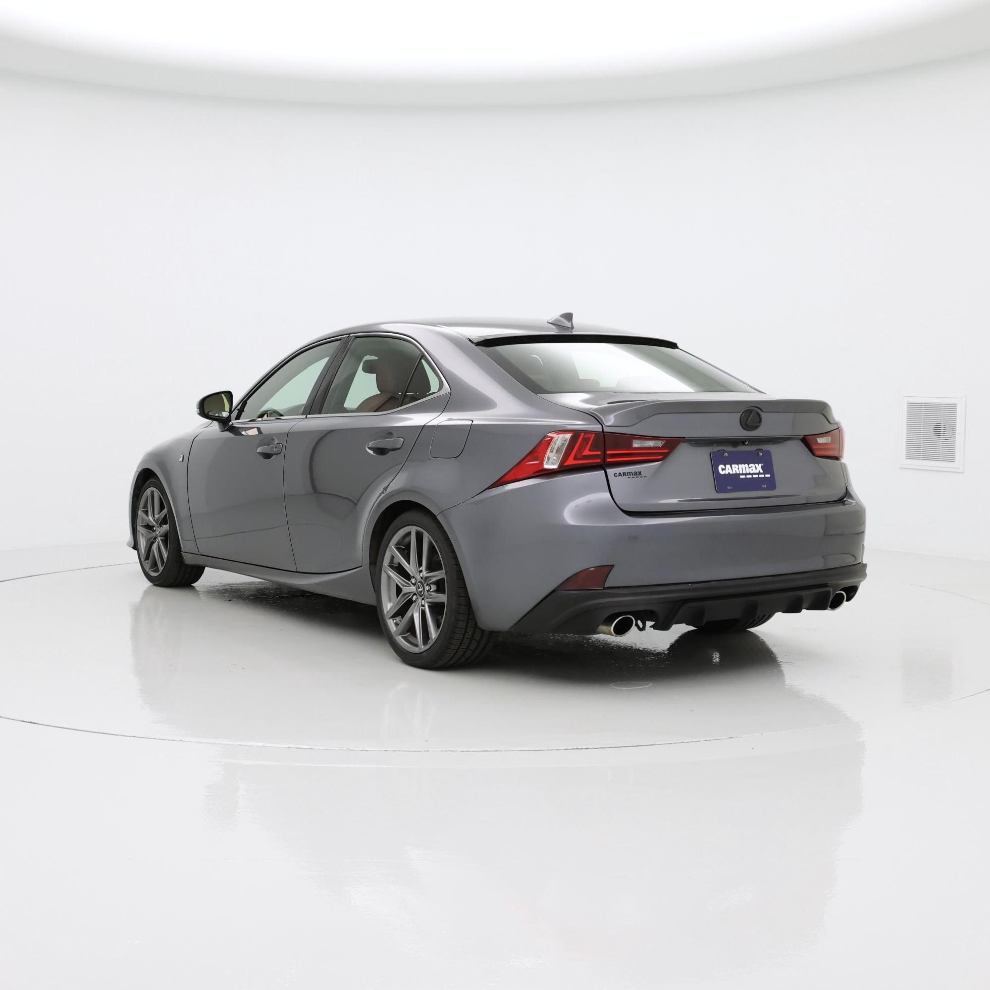 Thumbnail: 2015 Lexus IS - 2