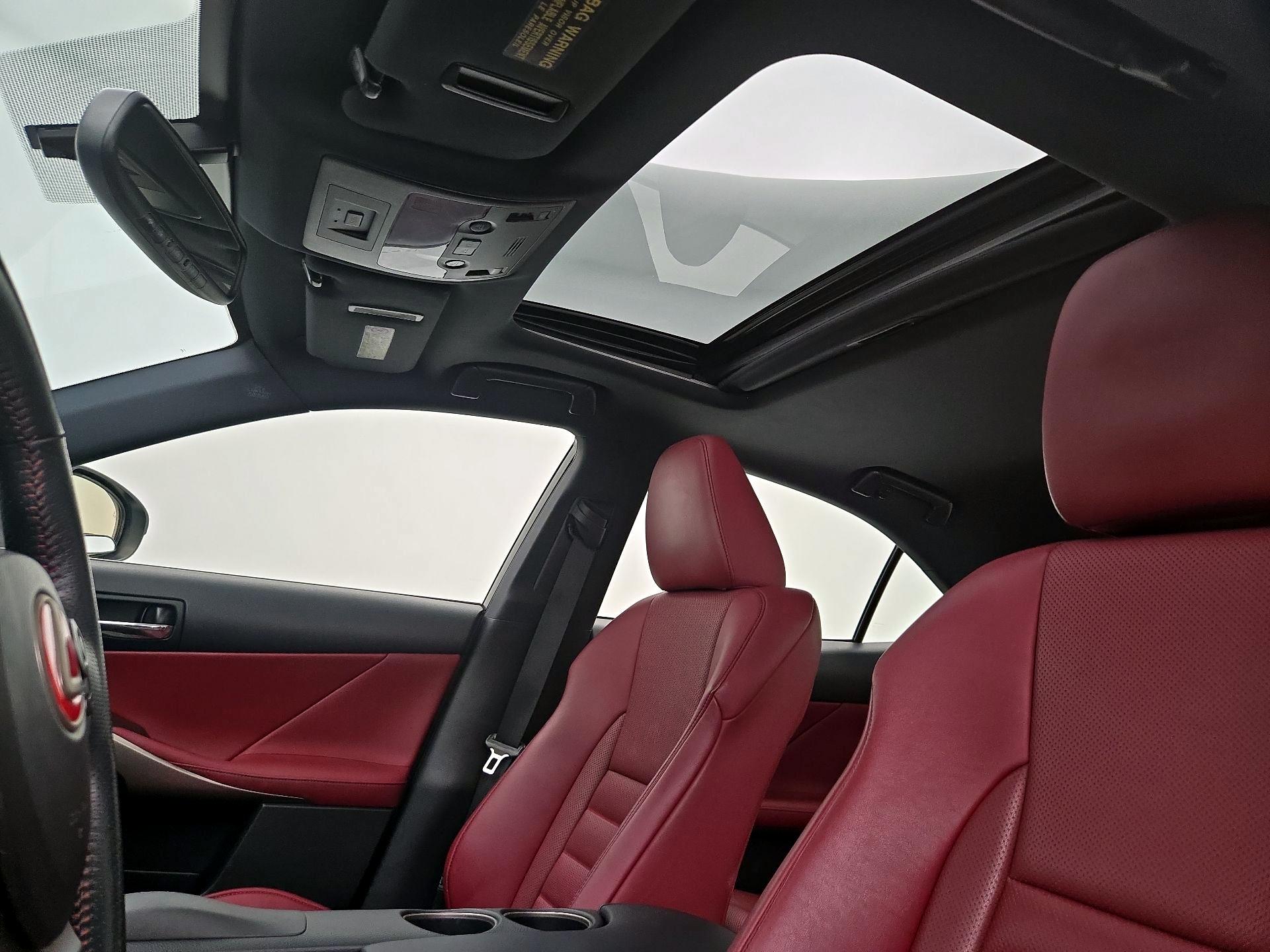 Thumbnail: 2015 Lexus IS - 20
