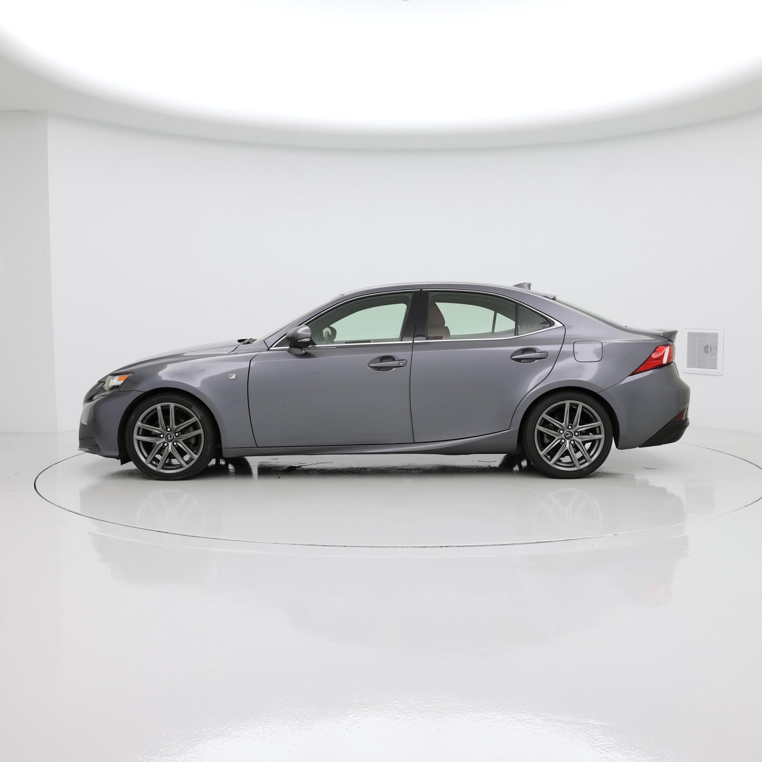 Thumbnail: 2015 Lexus IS - 3