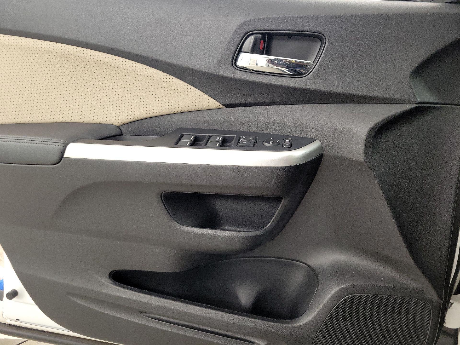 Thumbnail: 2016 Honda CR-V - 12