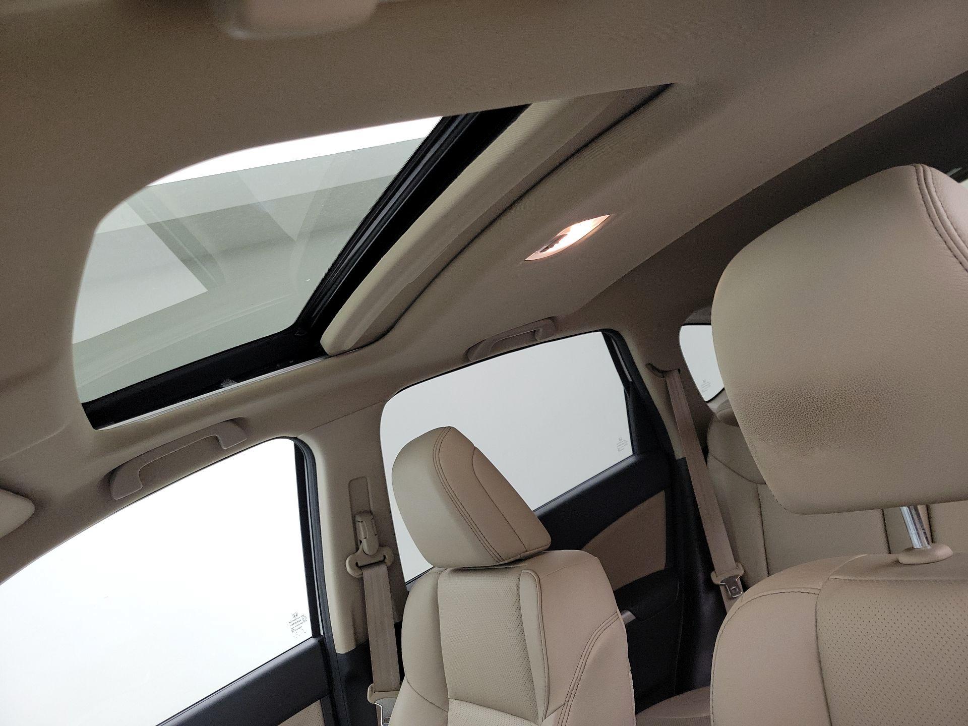 Thumbnail: 2016 Honda CR-V - 19
