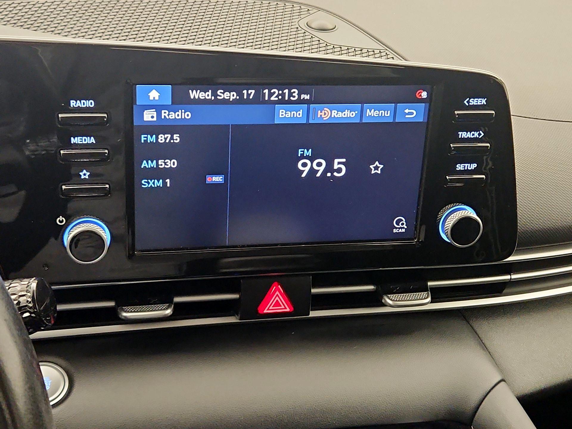 Thumbnail: 2021 Hyundai Elantra - 15