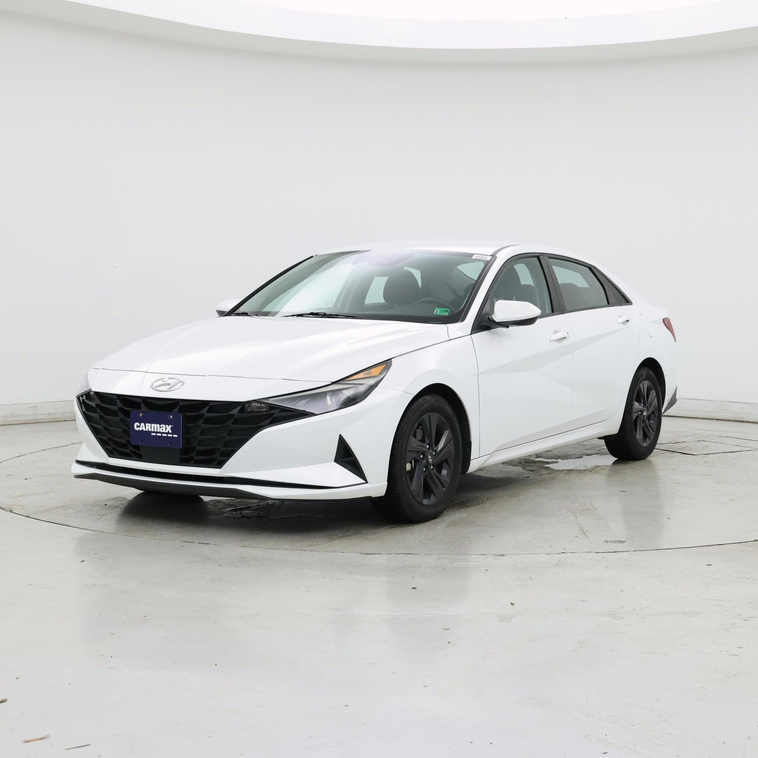 Thumbnail: 2021 Hyundai Elantra - 4