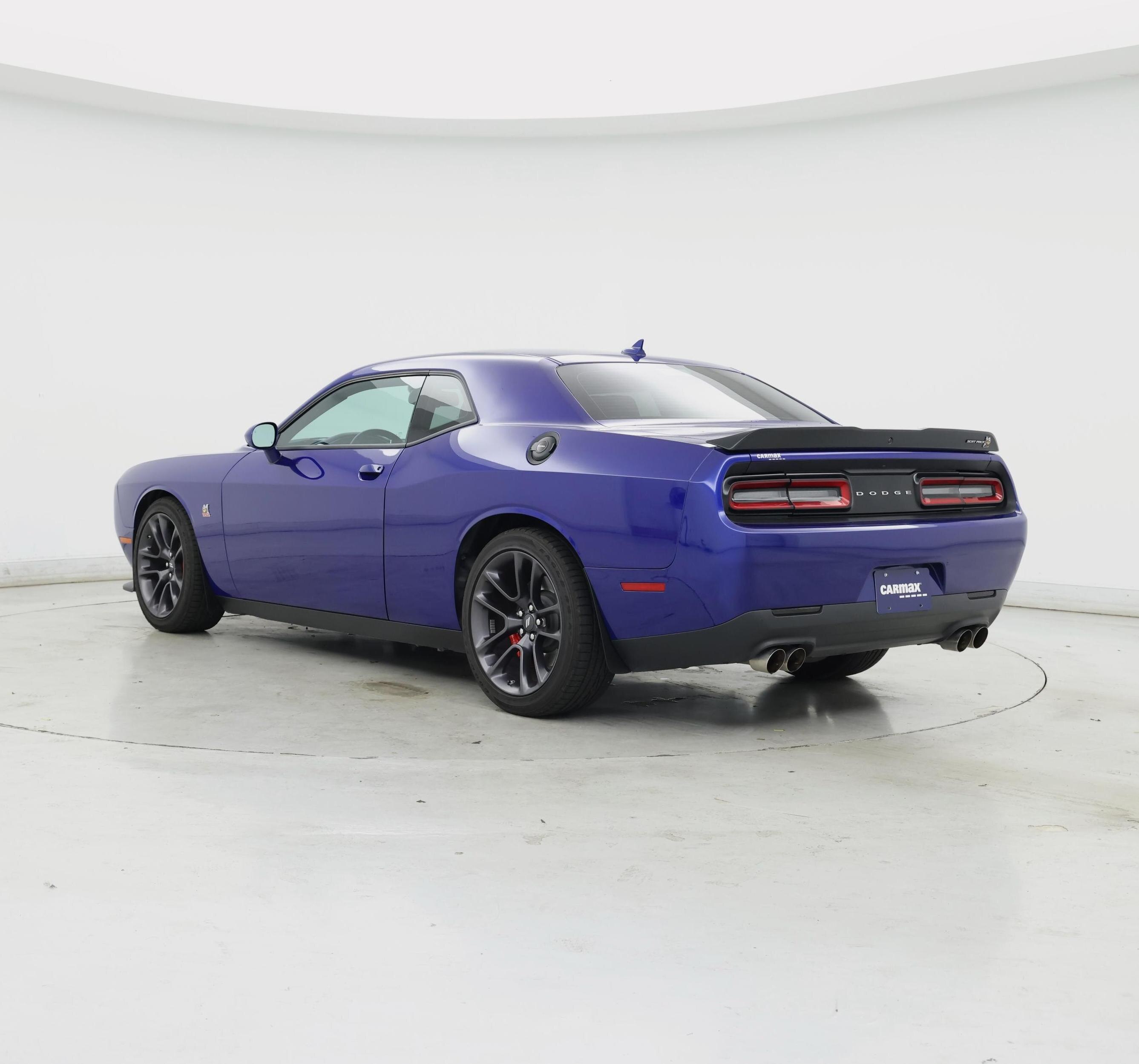 Thumbnail: 2022 Dodge Challenger - 2