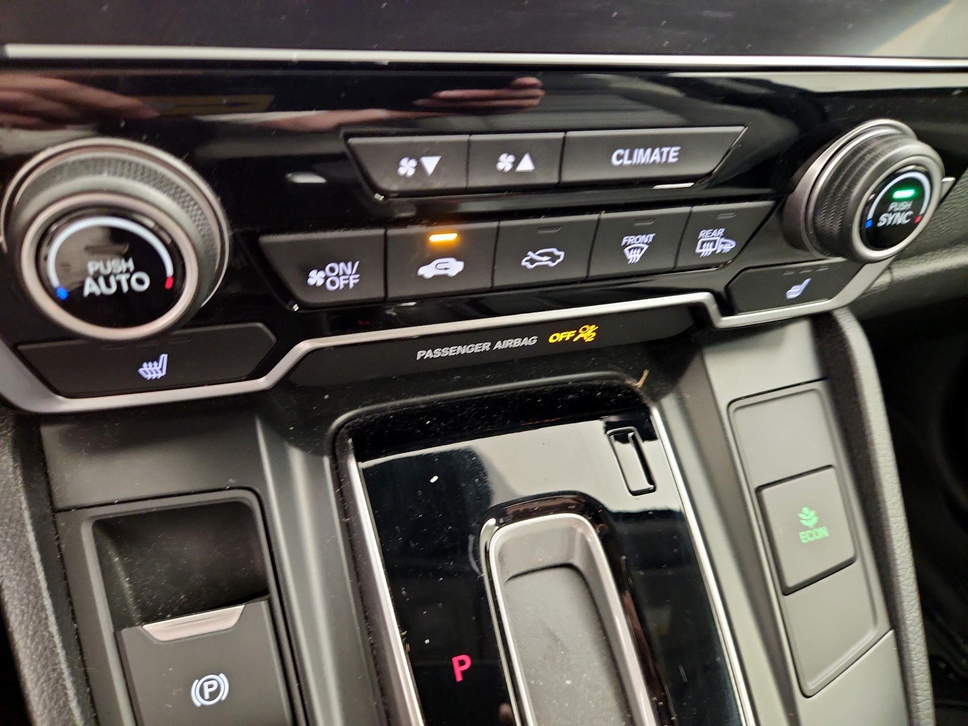 Thumbnail: 2019 Honda CR-V - 16
