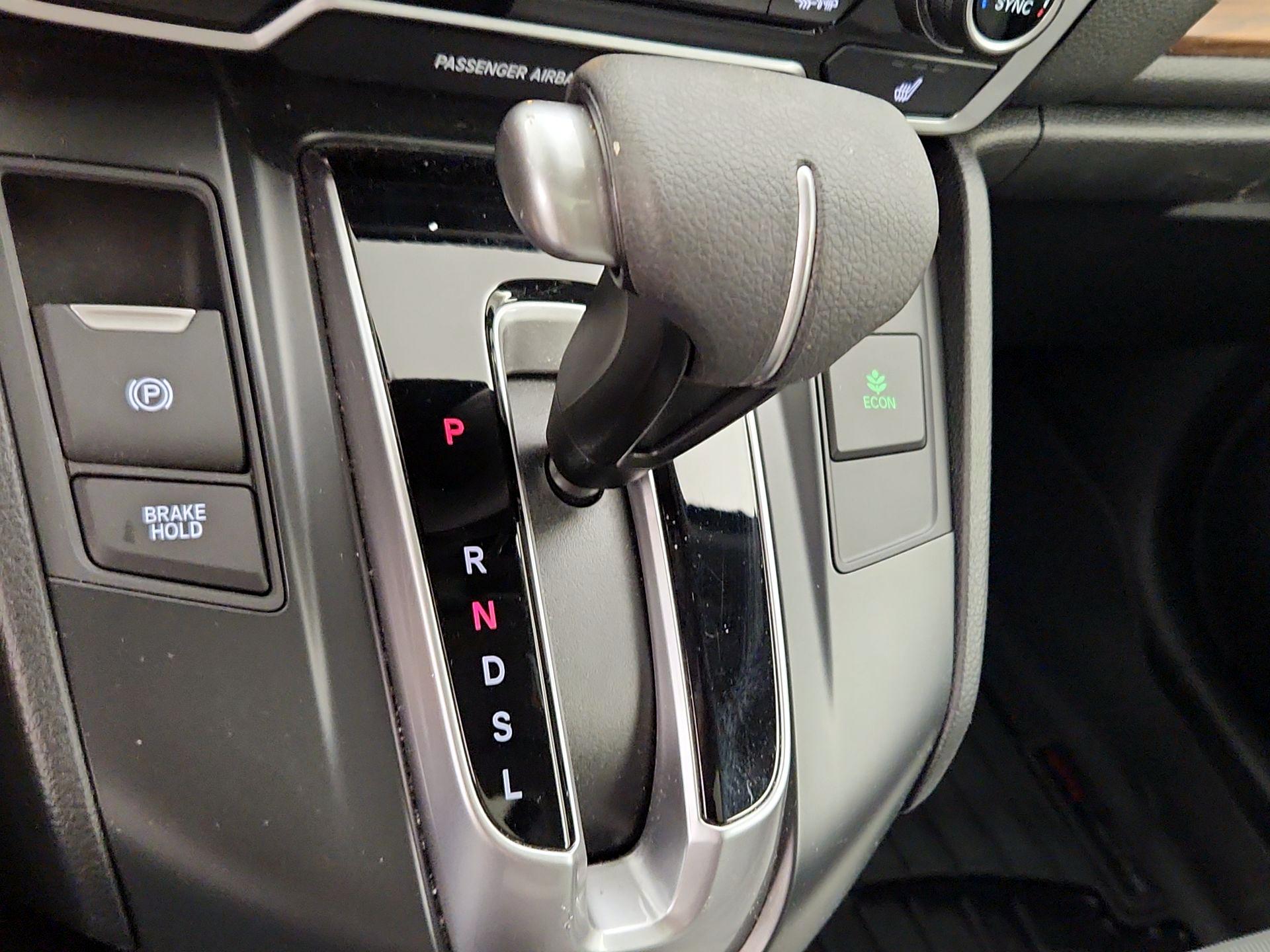 Thumbnail: 2019 Honda CR-V - 17