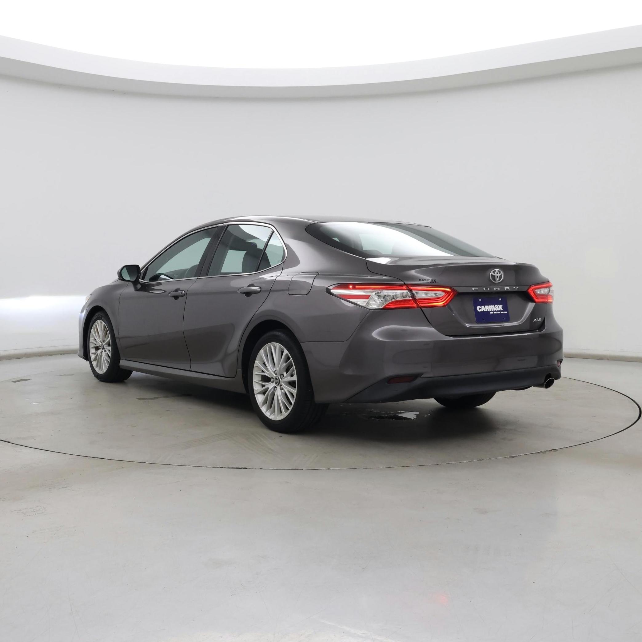 Thumbnail: 2018 Toyota Camry - 2