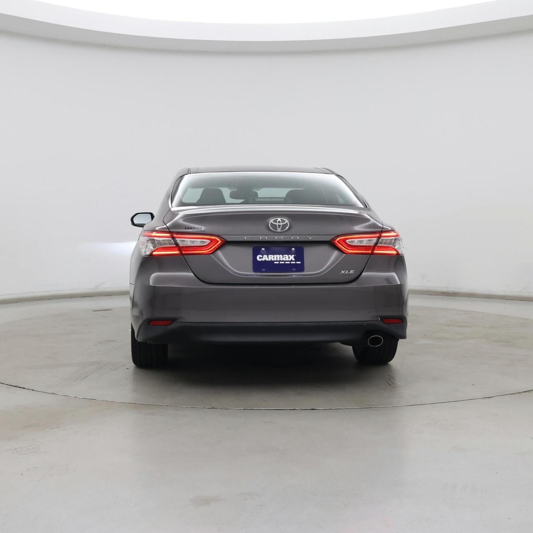 Thumbnail: 2018 Toyota Camry - 6
