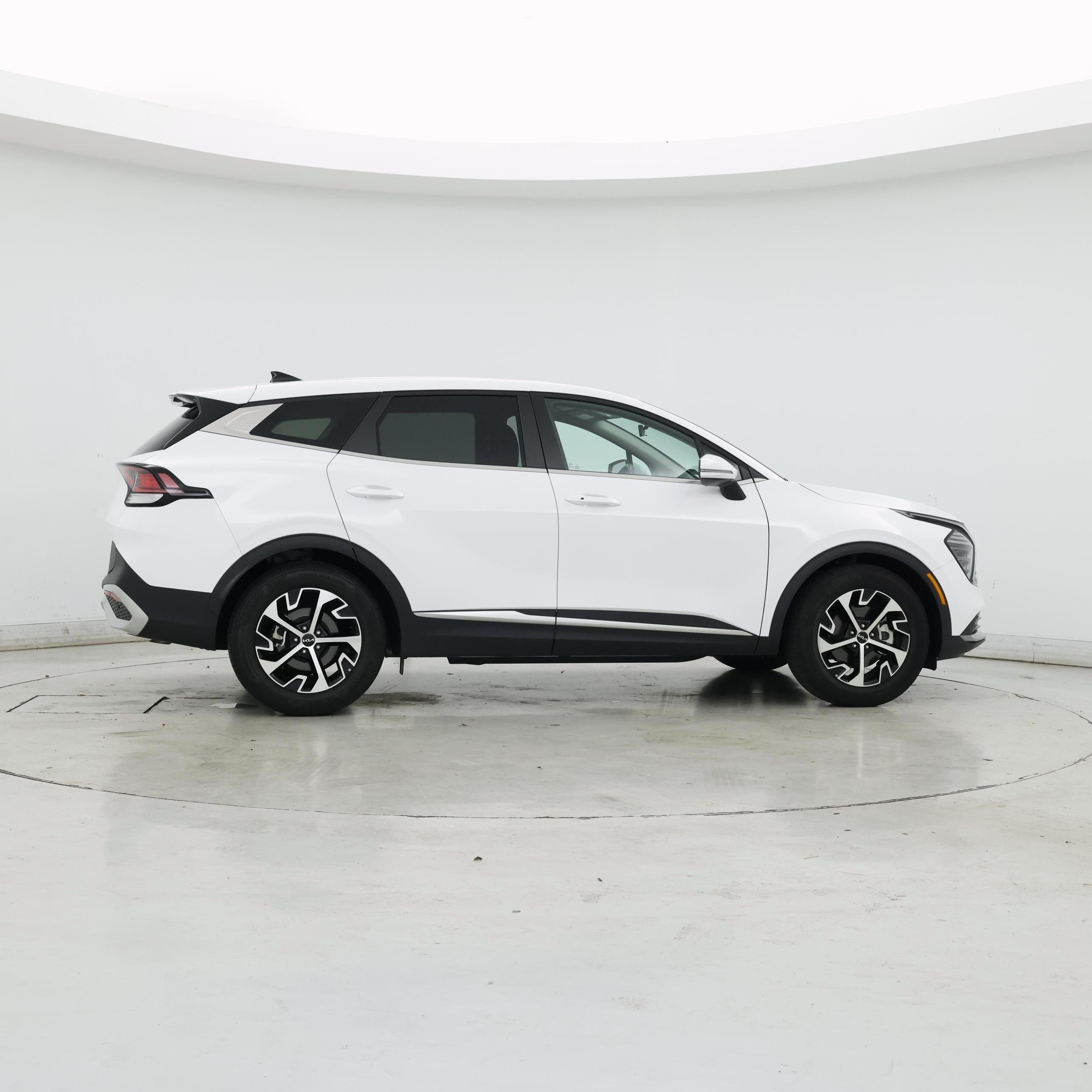Thumbnail: 2024 Kia Sportage - 7
