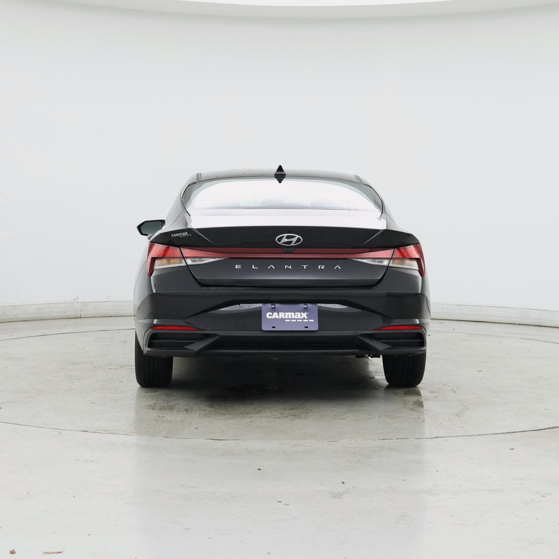 Thumbnail: 2022 Hyundai Elantra - 6