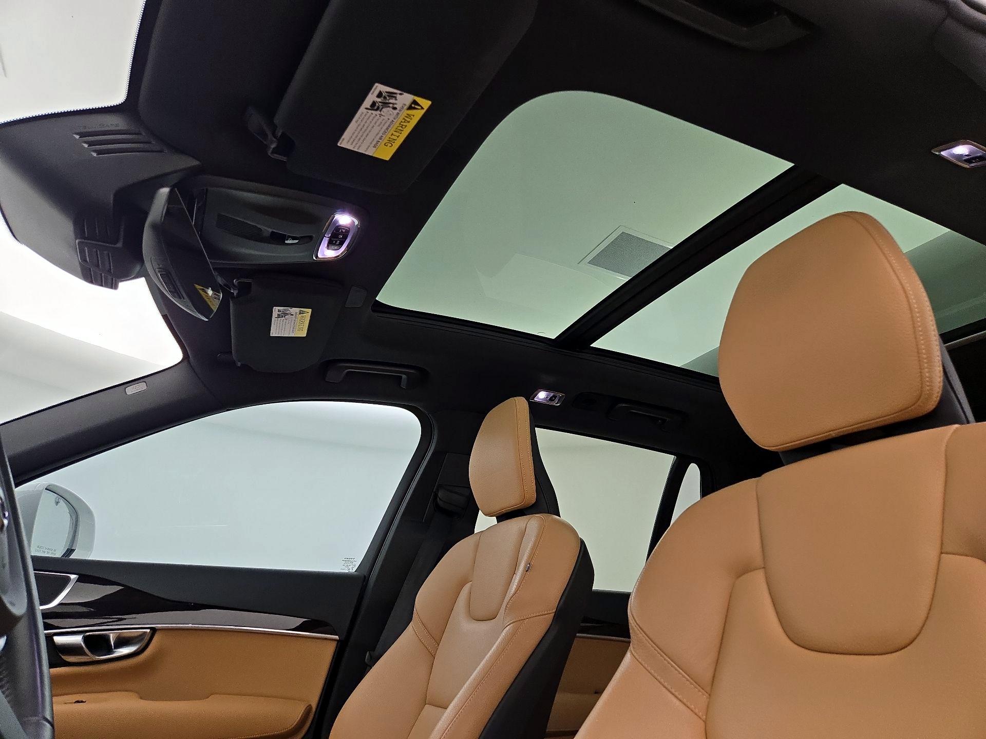 Thumbnail: 2019 Volvo XC90 - 19