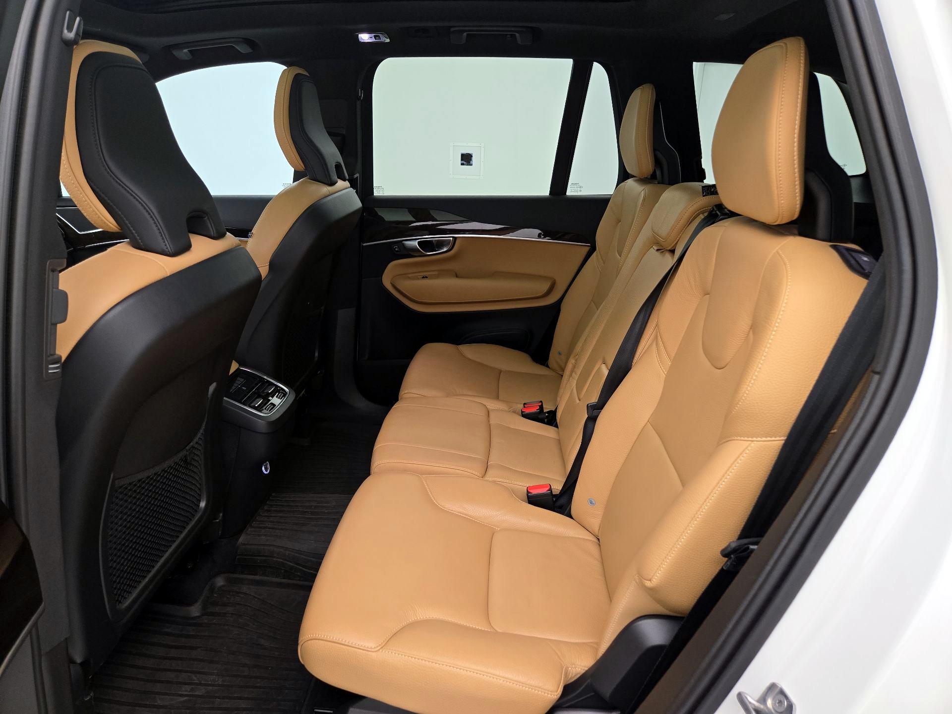 Thumbnail: 2019 Volvo XC90 - 20