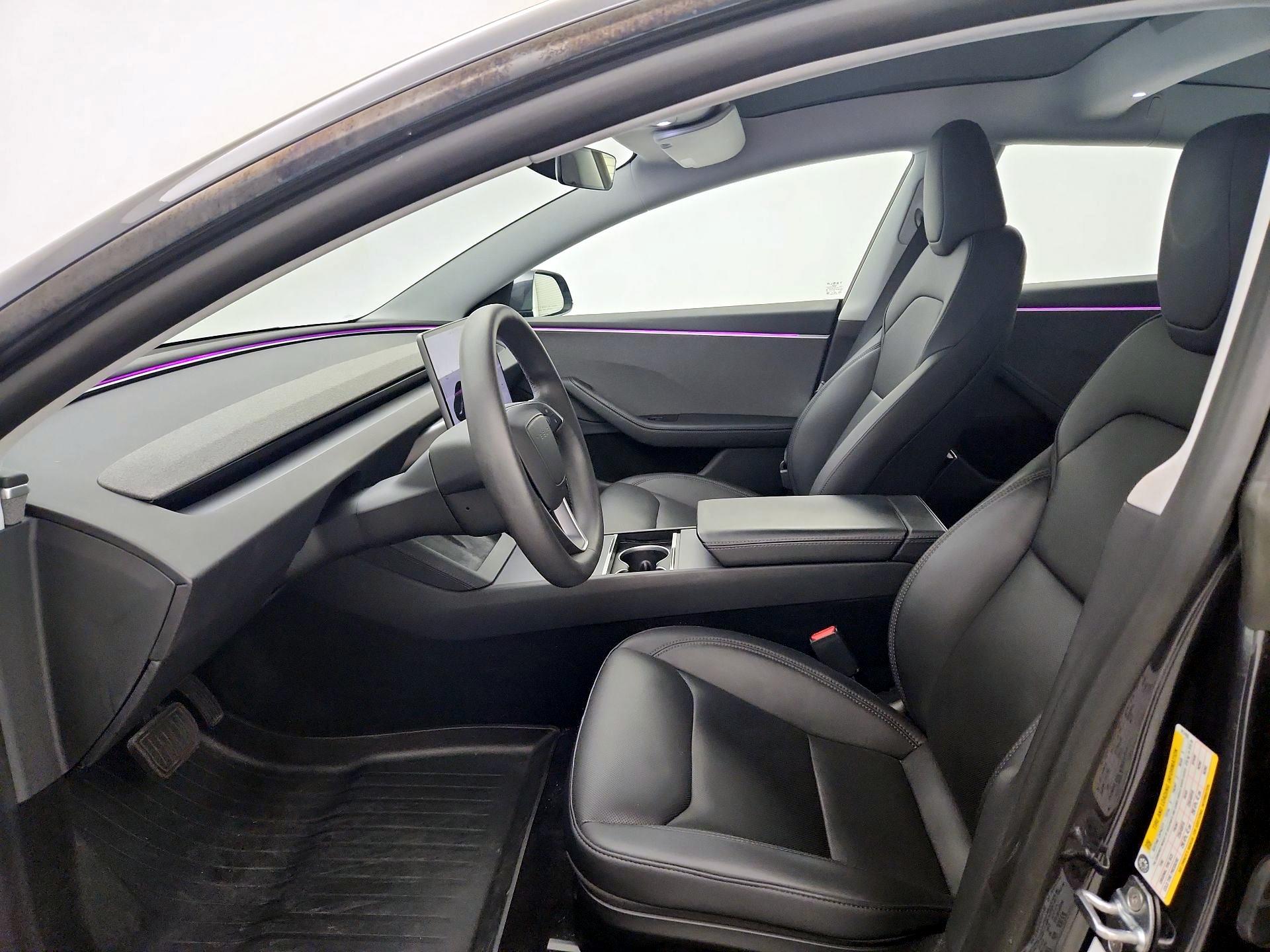 Thumbnail: 2025 Tesla Model 3 - 11