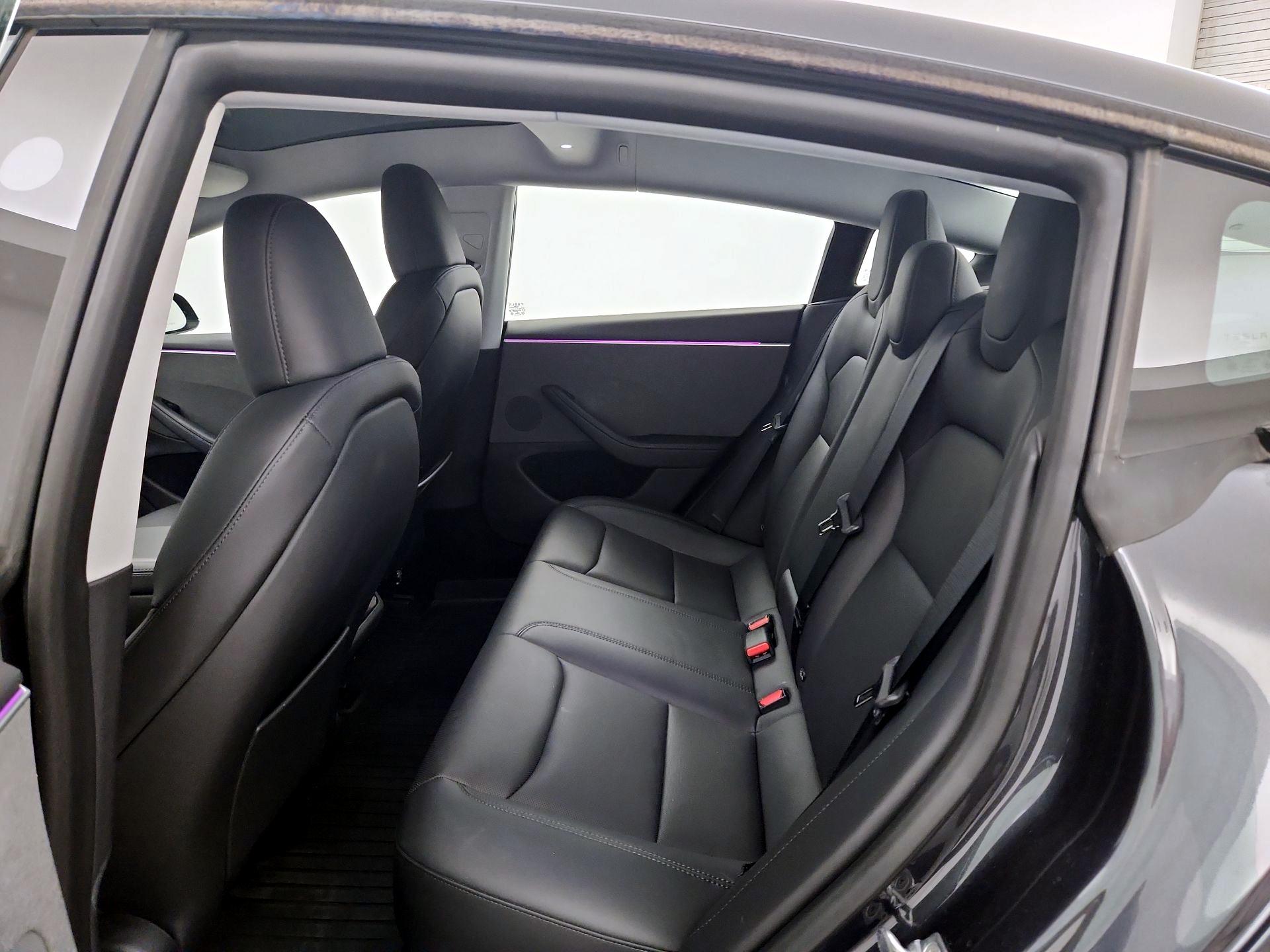 Thumbnail: 2025 Tesla Model 3 - 20