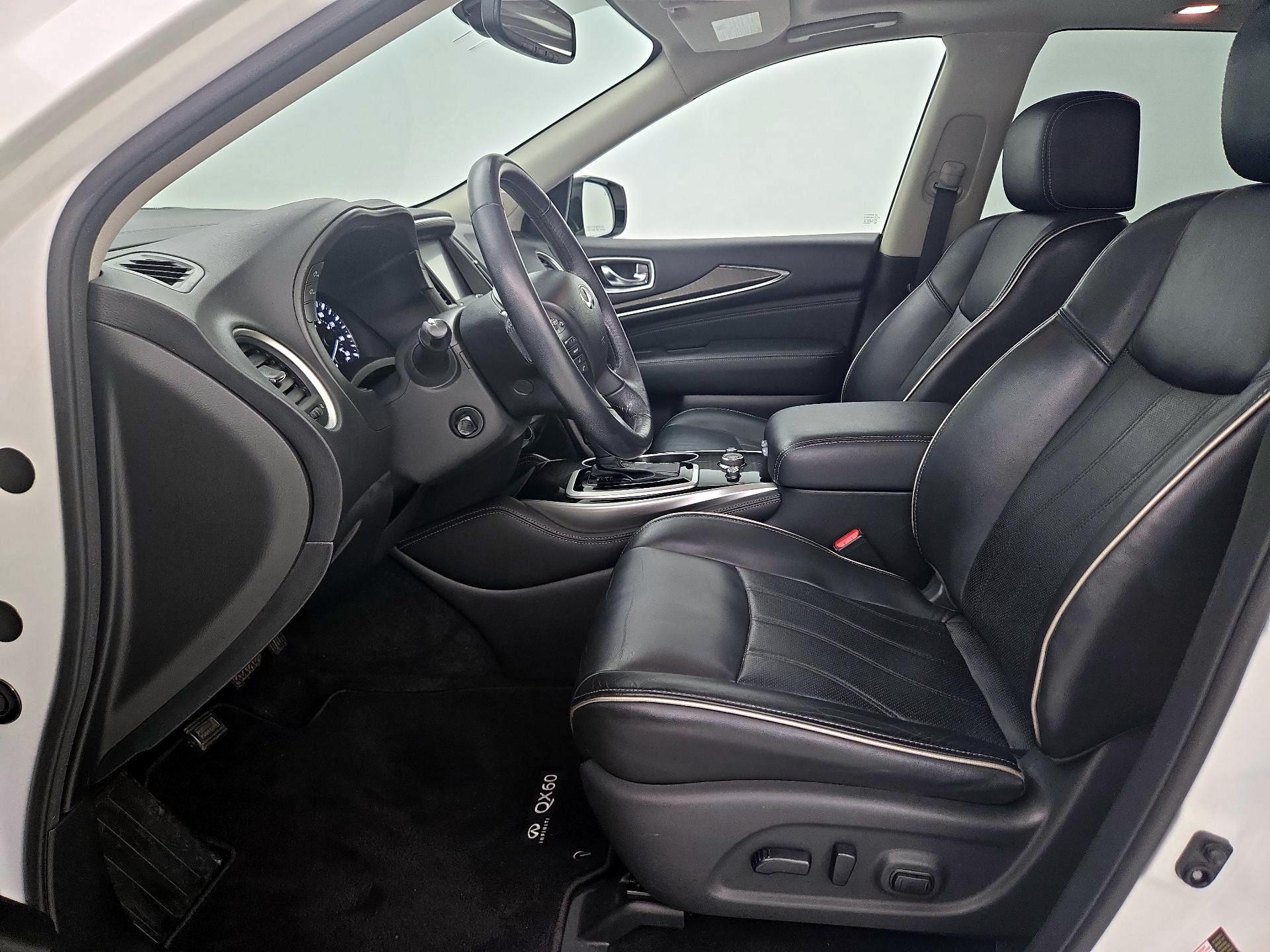 Thumbnail: 2017 INFINITI QX60 - 11