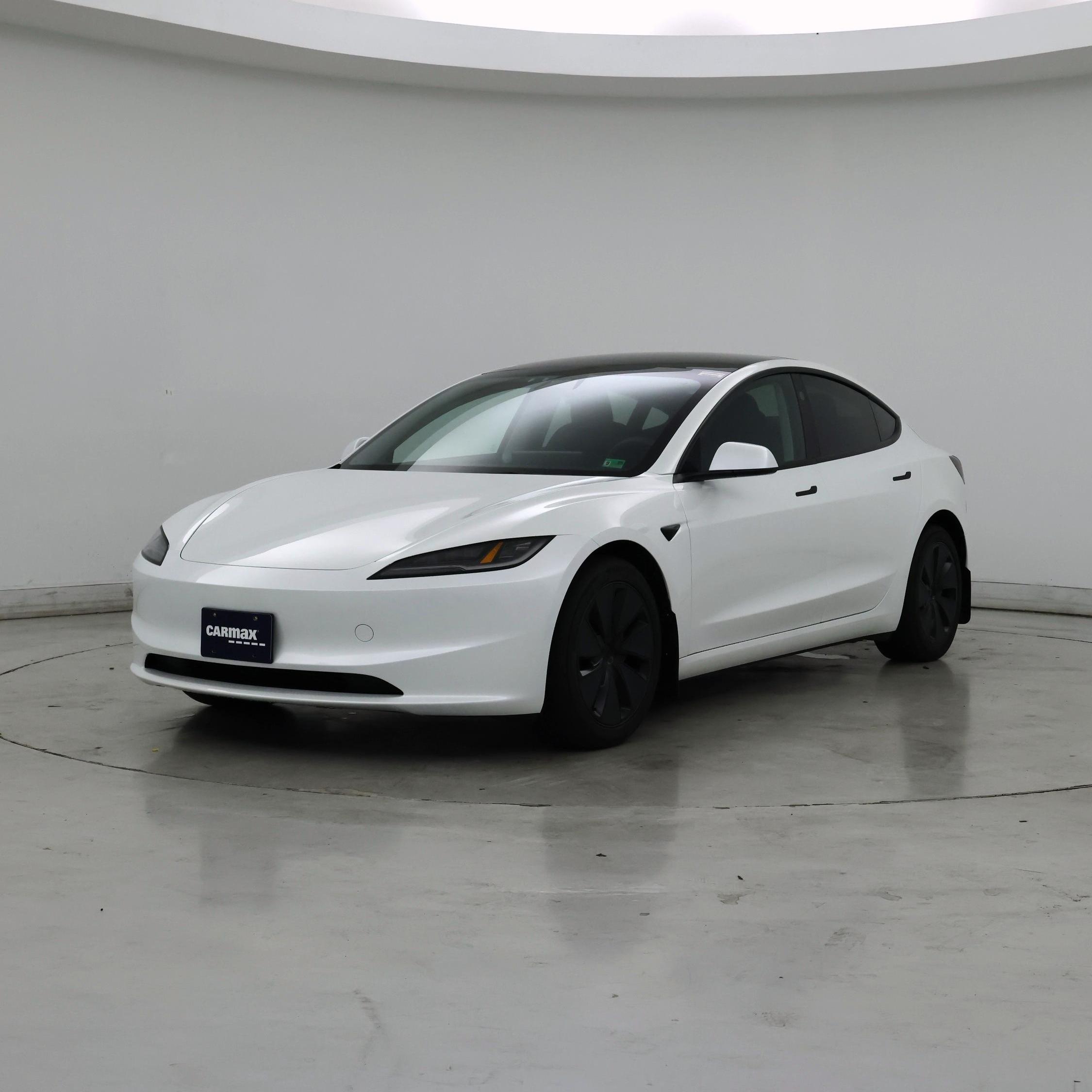 Thumbnail: 2025 Tesla Model 3 - 4