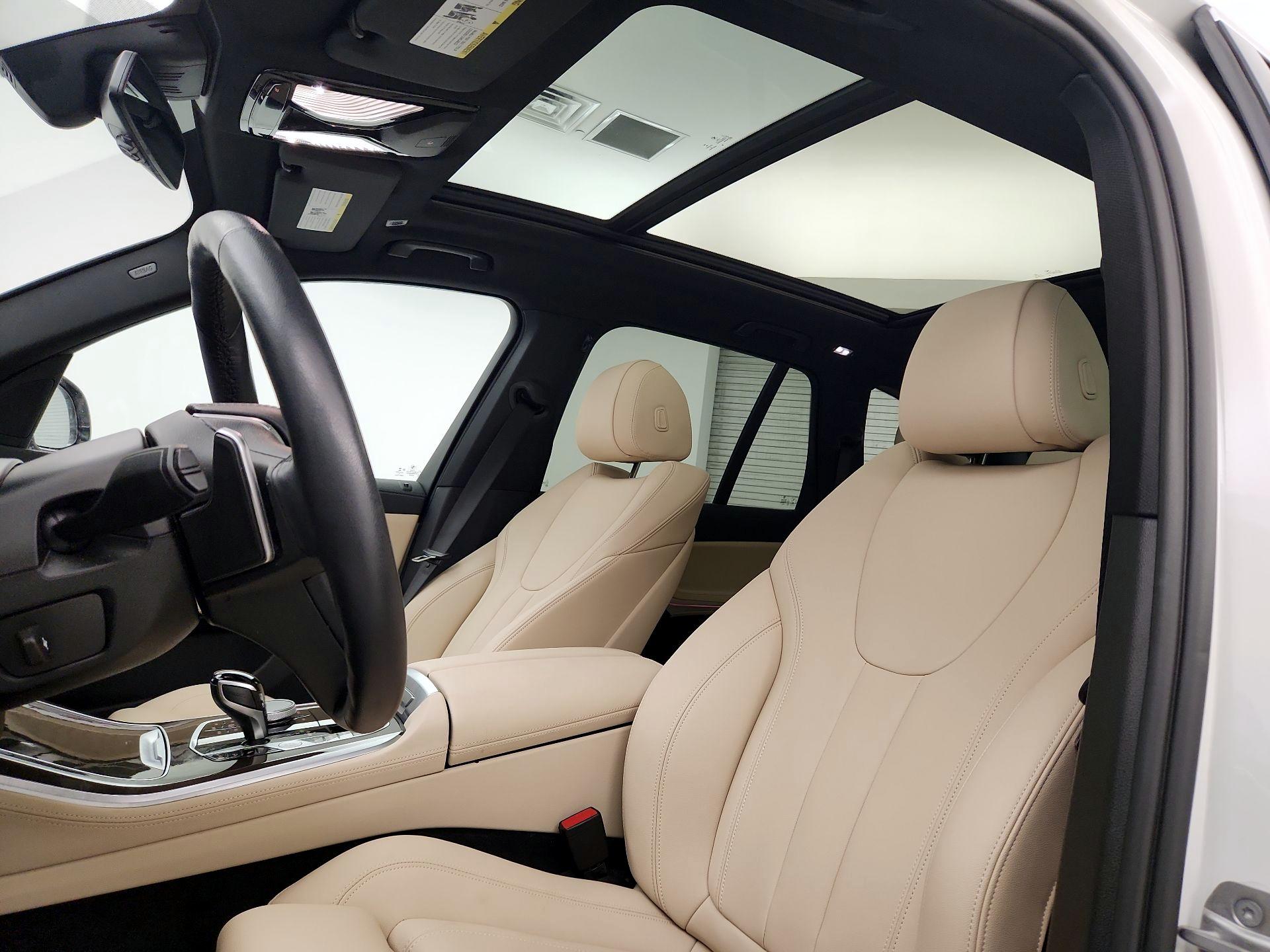 Thumbnail: 2022 BMW X5 - 20