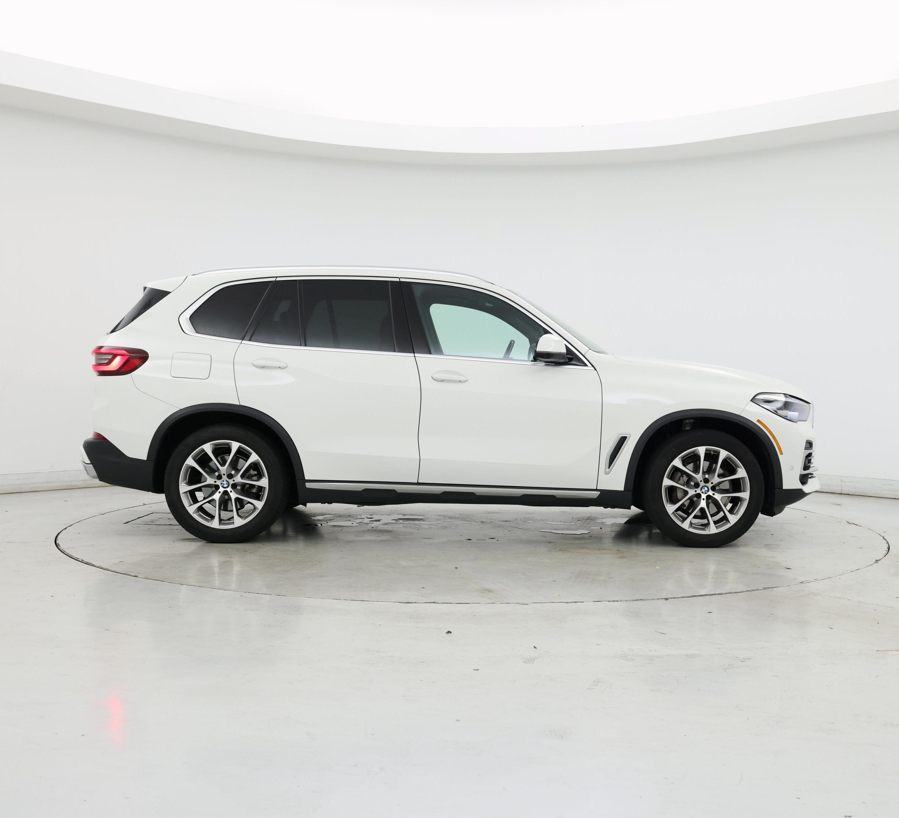 Thumbnail: 2022 BMW X5 - 7